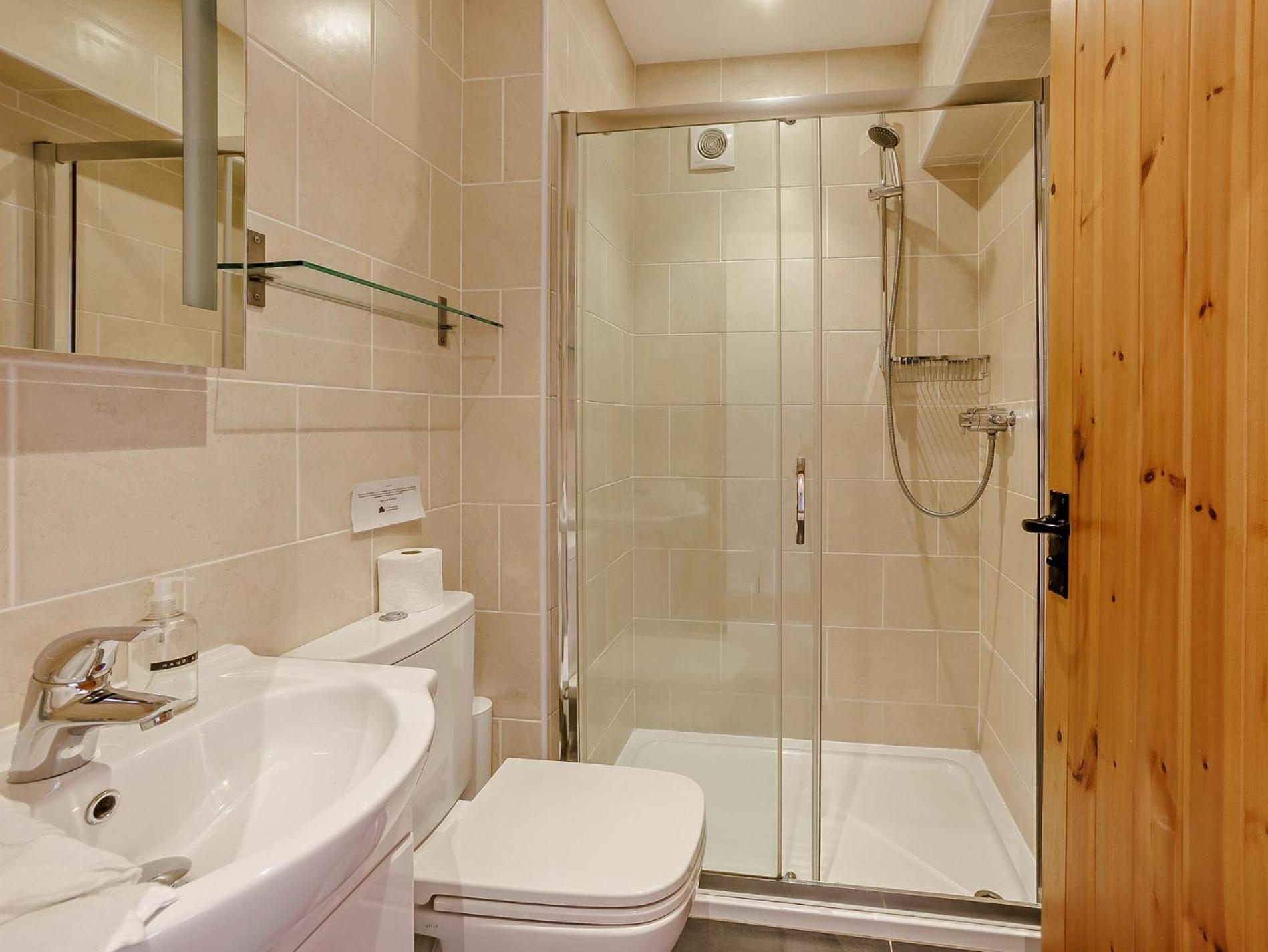 4 Bed in Launceston oc-brhig