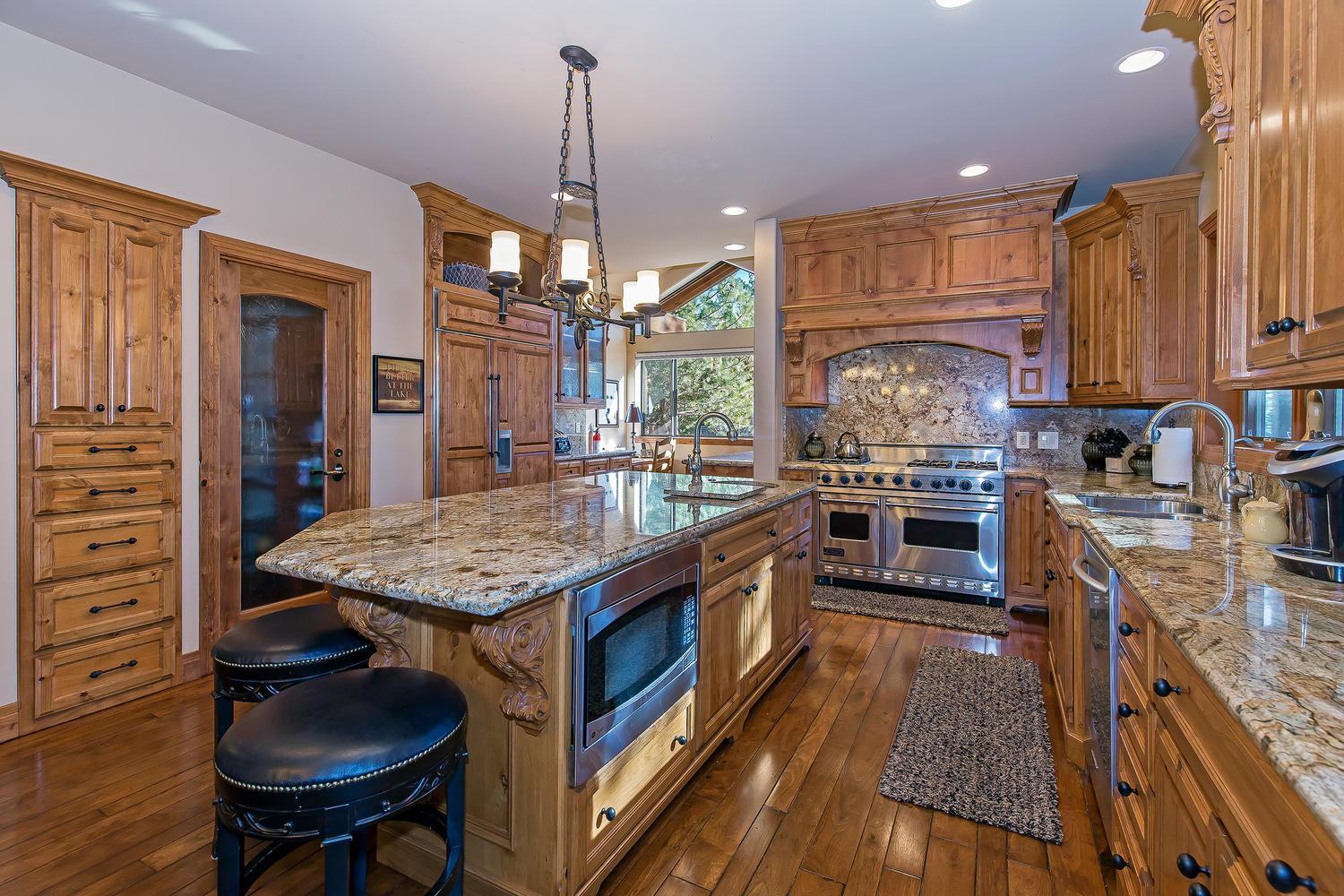 Luxury 4 bedroom 4 5 bath luxury home that sleeps 10 view 5