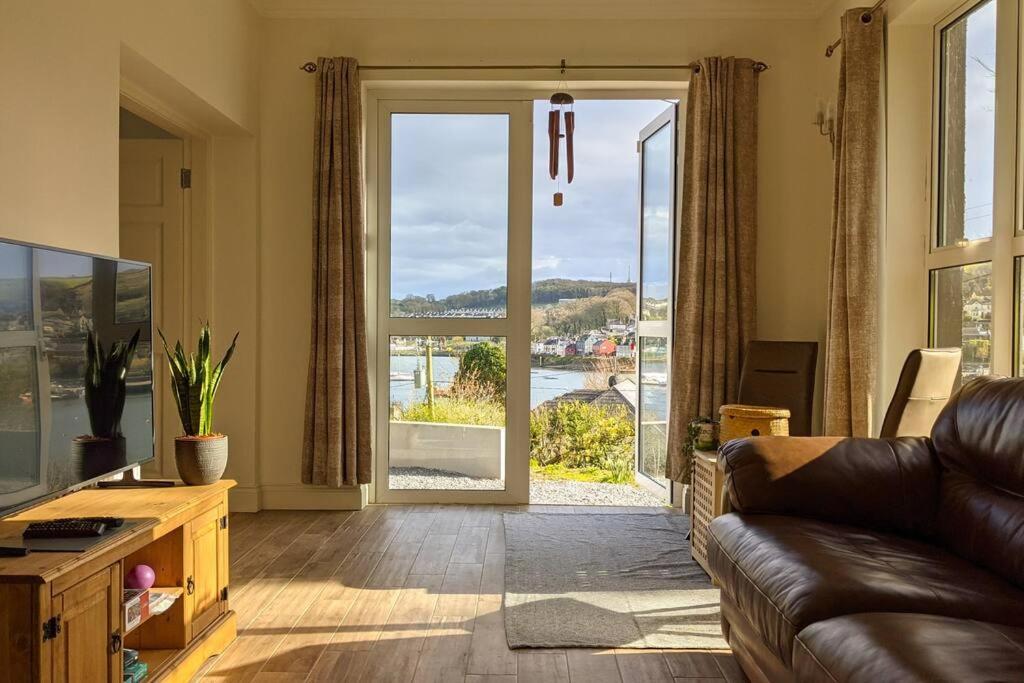 Luxury Waterfront House view 2