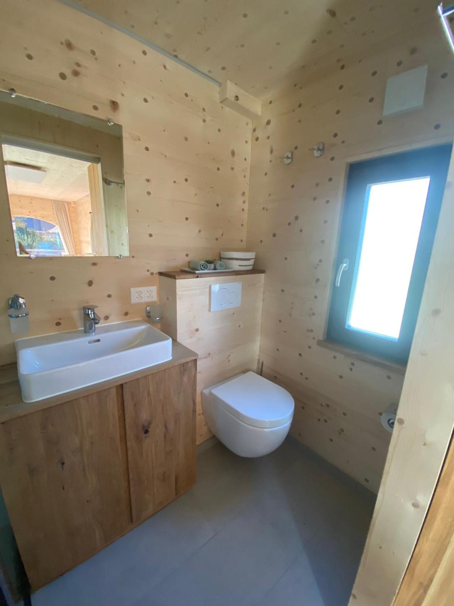 Unique Tiny Eco Lodges with gorgeous views to Jungfrau Massiv
