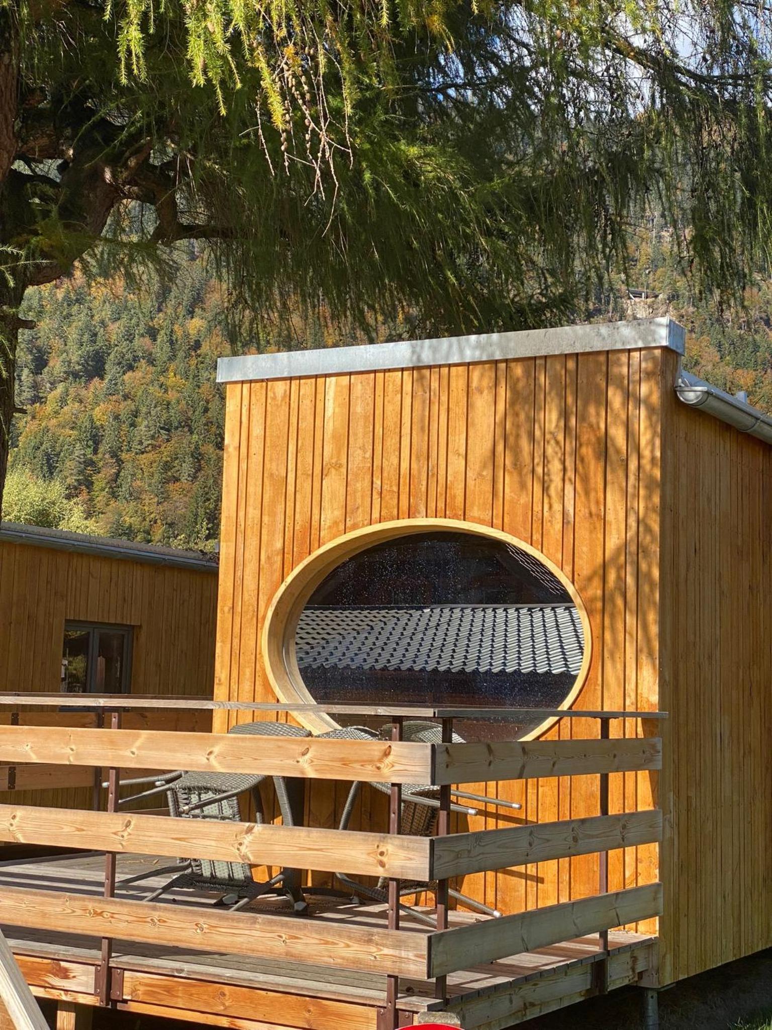 Unique Tiny Eco Lodges with gorgeous views to Jungfrau Massiv
