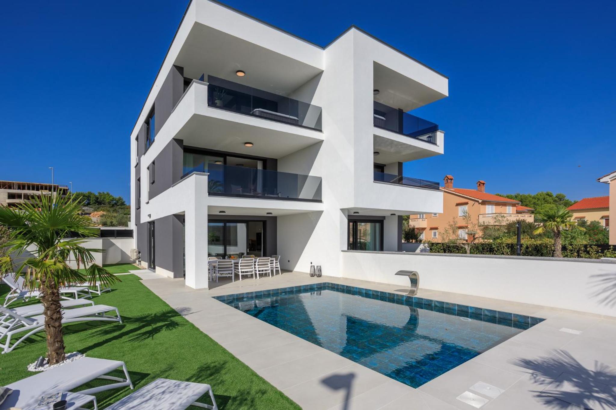 Deluxe villa with heated pool, whirpool, sea view near beautiful beach III - by Traveler tourist agency Krk ID 2402 view 4