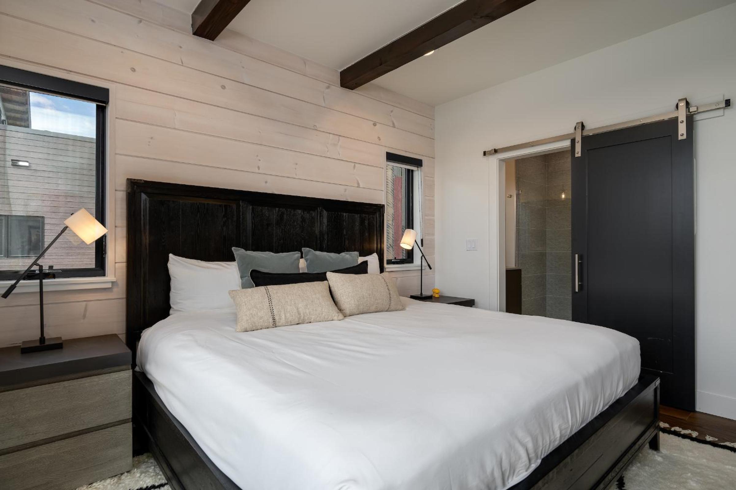 Skyline Retreat
