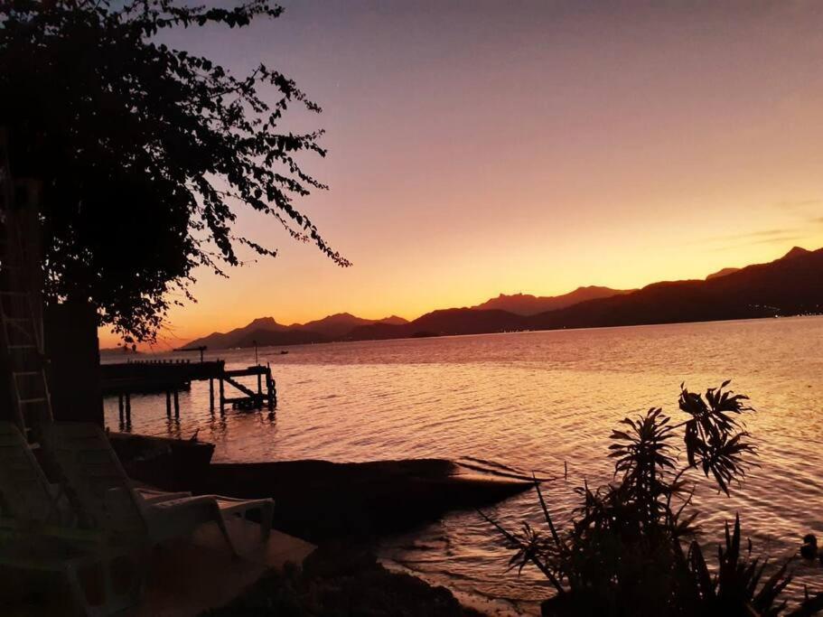 Casa na Ilha Jardim pé na areia