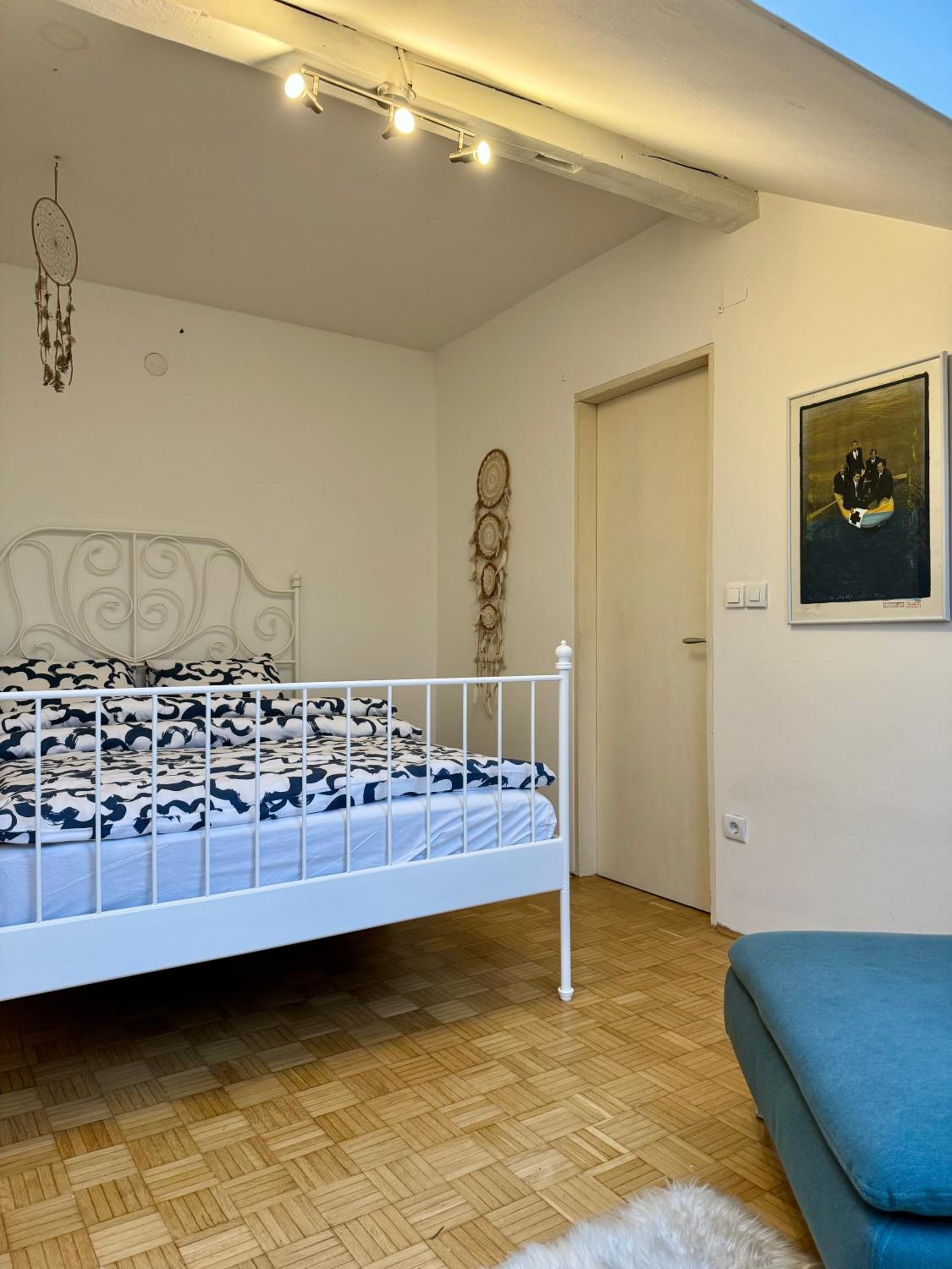 The Rooftop Apartment