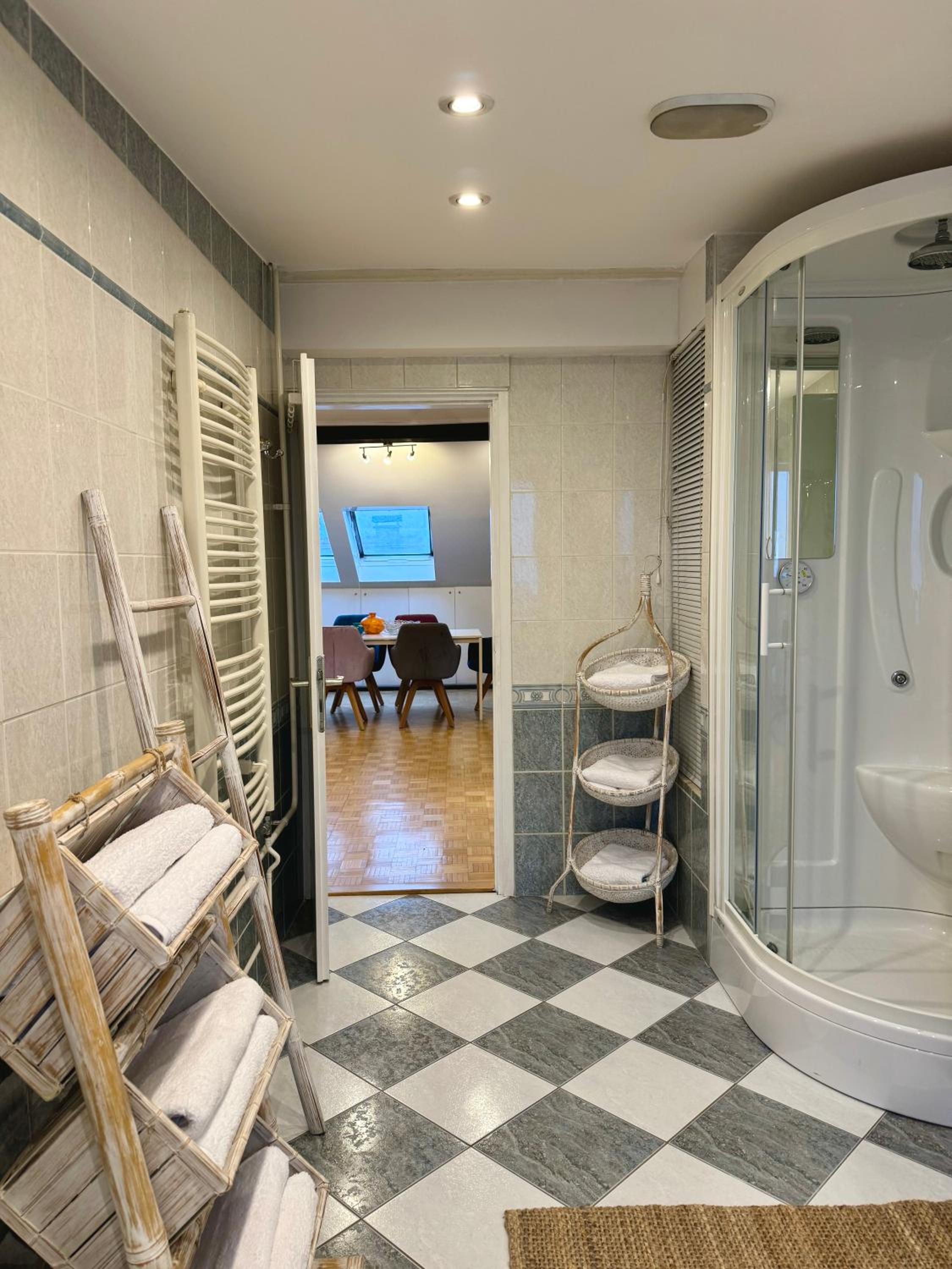 The Rooftop Apartment