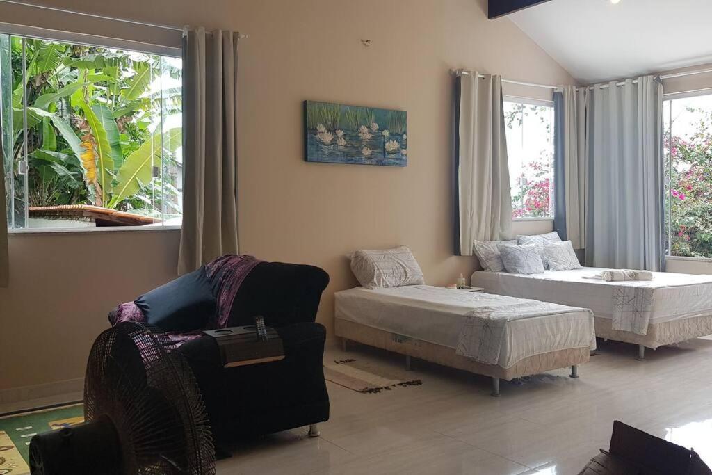 Casa na Ilha Jardim pé na areia