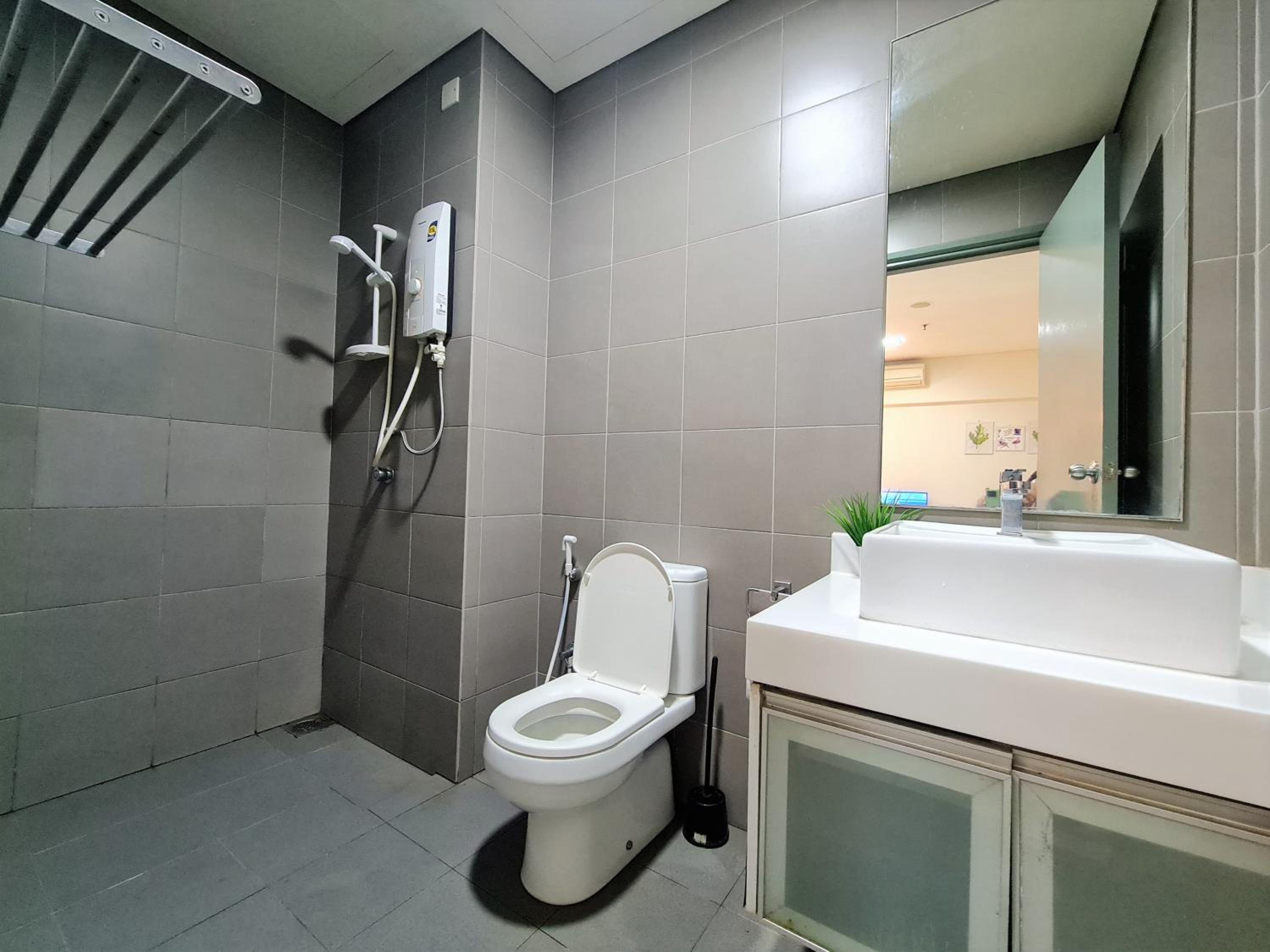 Mercu Summer Suites Bukit Bintang Kuala Lumpur Apartment
