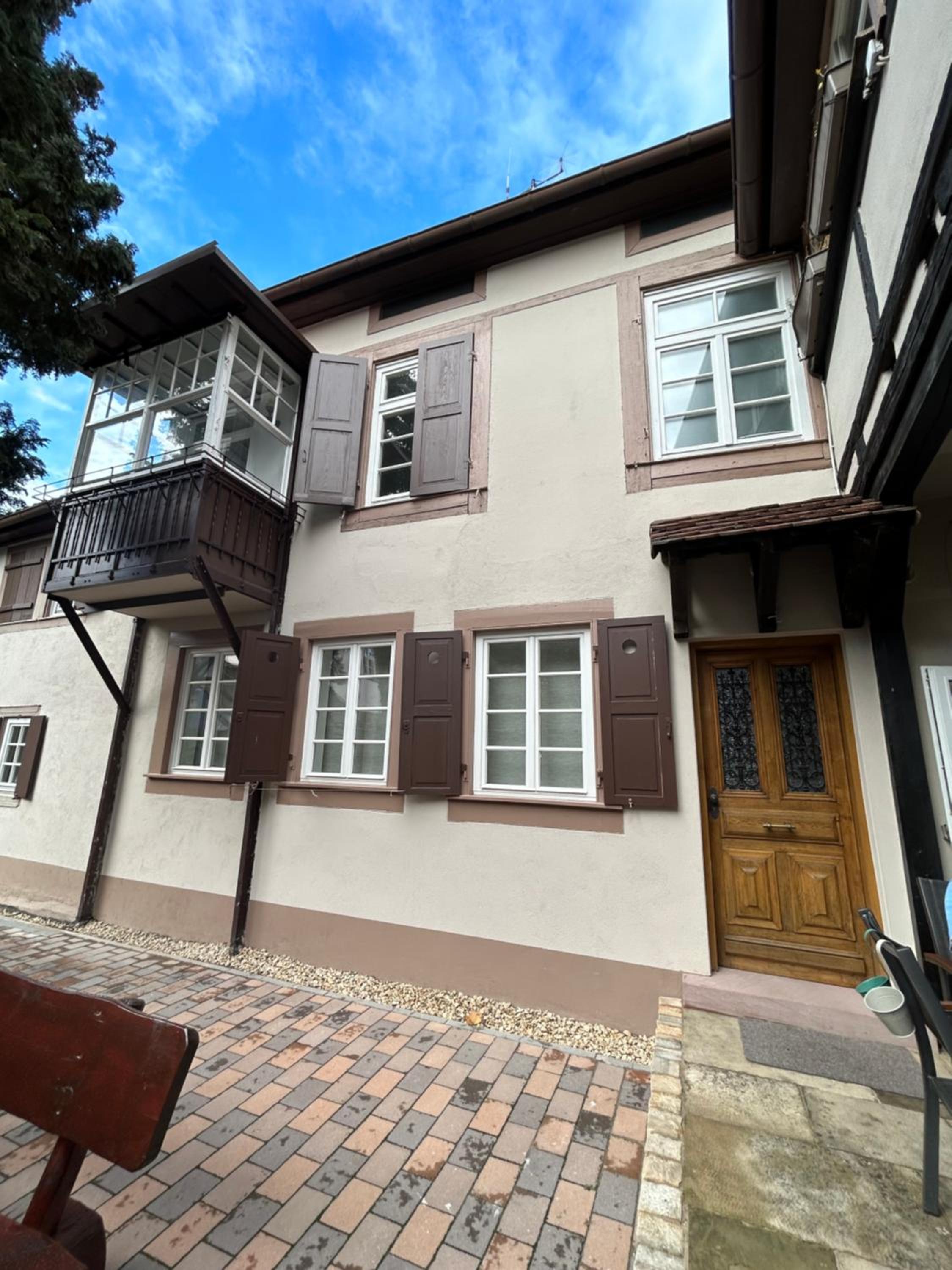 Exklusives Haus, ruhig gelegen im Innenhof, zentral, lichtdurchflutet Zustellbett,Babybett bei Bedarf
