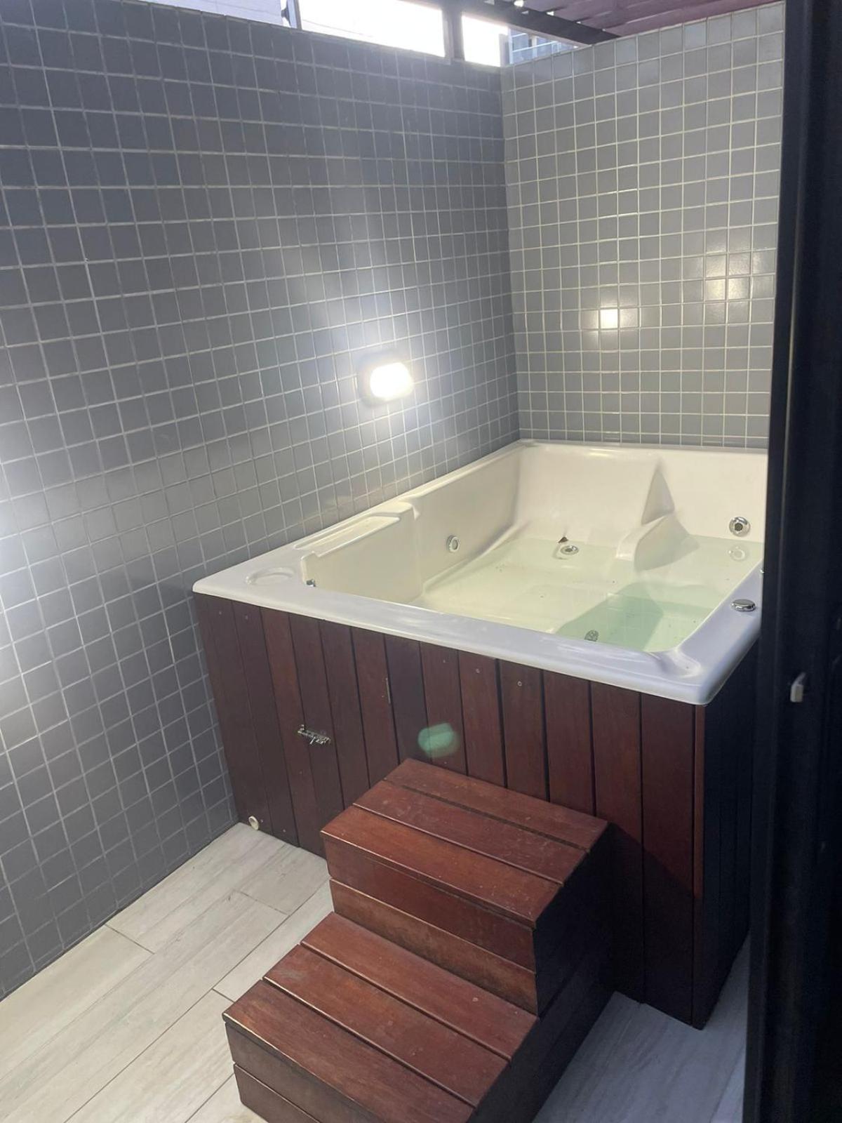Flat João Pessoa Frente Mar - Banheira - Jacuzzi Privativa