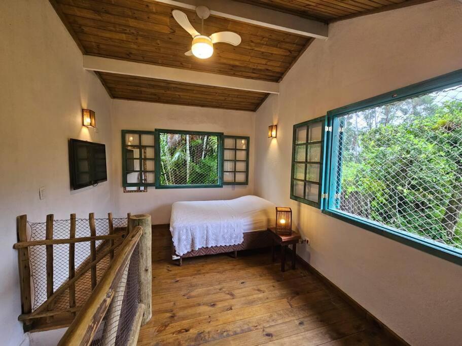 Imperdível! Casa com piscina 3 quartos Itamambuca