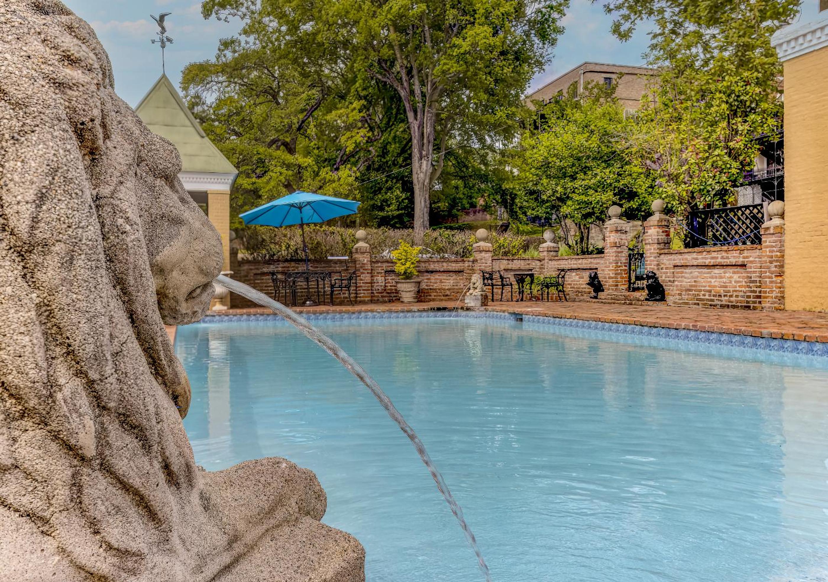 The Inn at Cedar Grove
