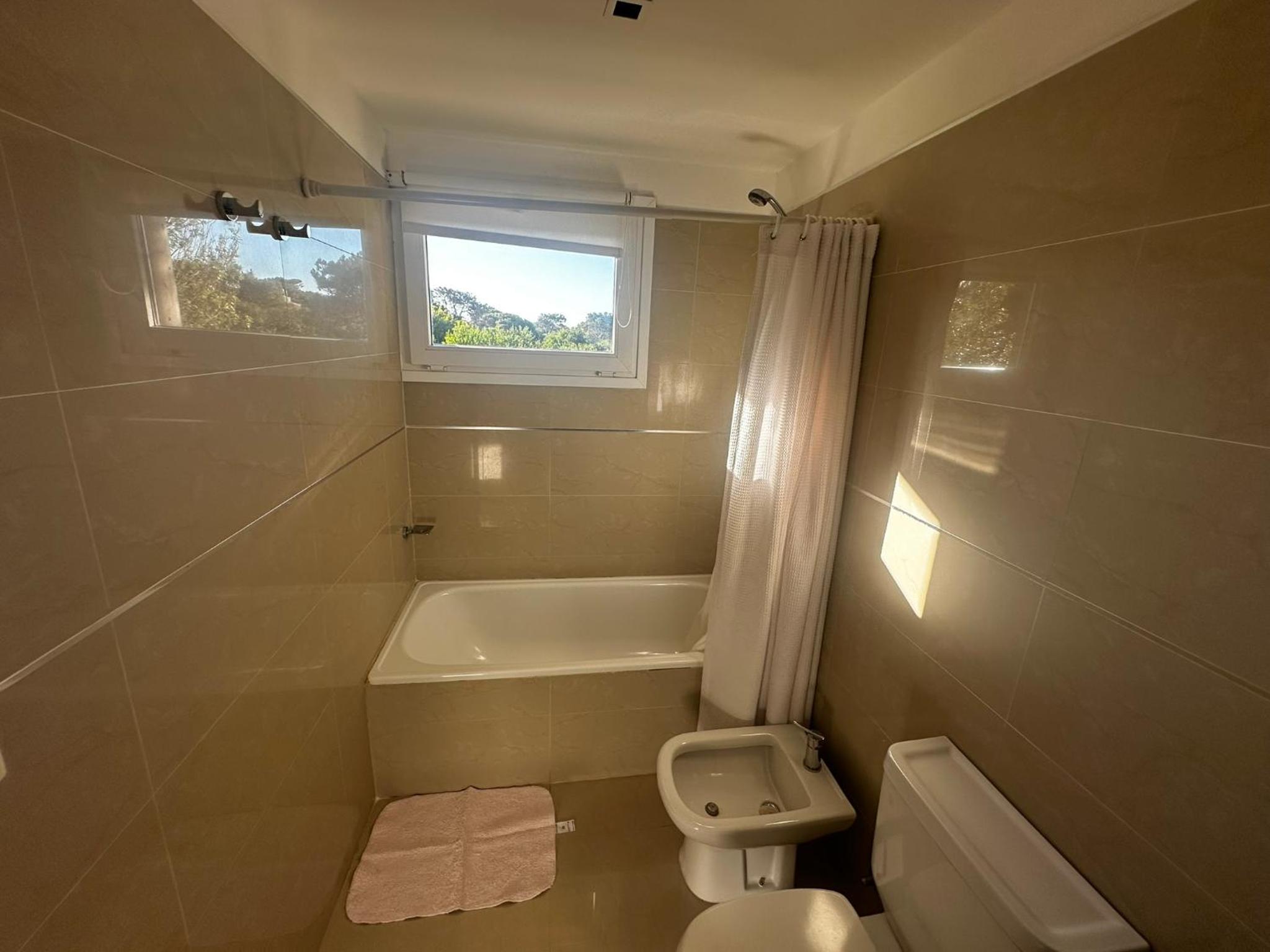 Linda Bay Spa Apartments