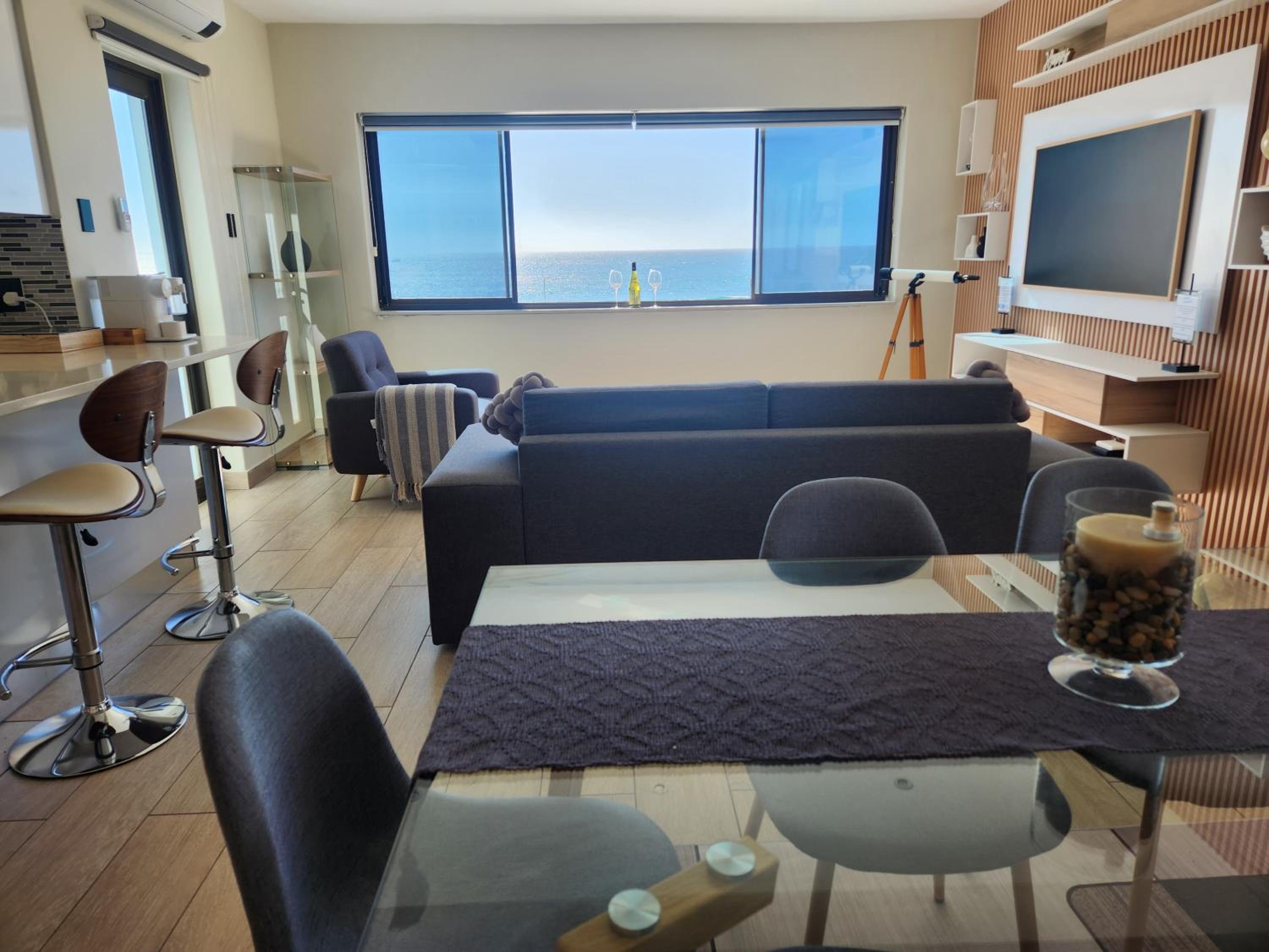 Sunset Retreat at Bay Point view 4