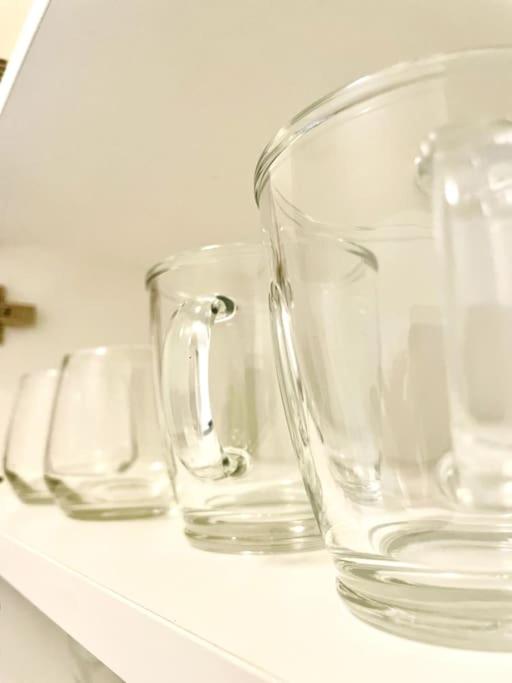 FeWo 20 - Appartement im Rottalblick - YoungModern wohnen mit Bademantelgang zur Therme, TV, Balkon und persönlichem Gästeempfang von Astarte Estate