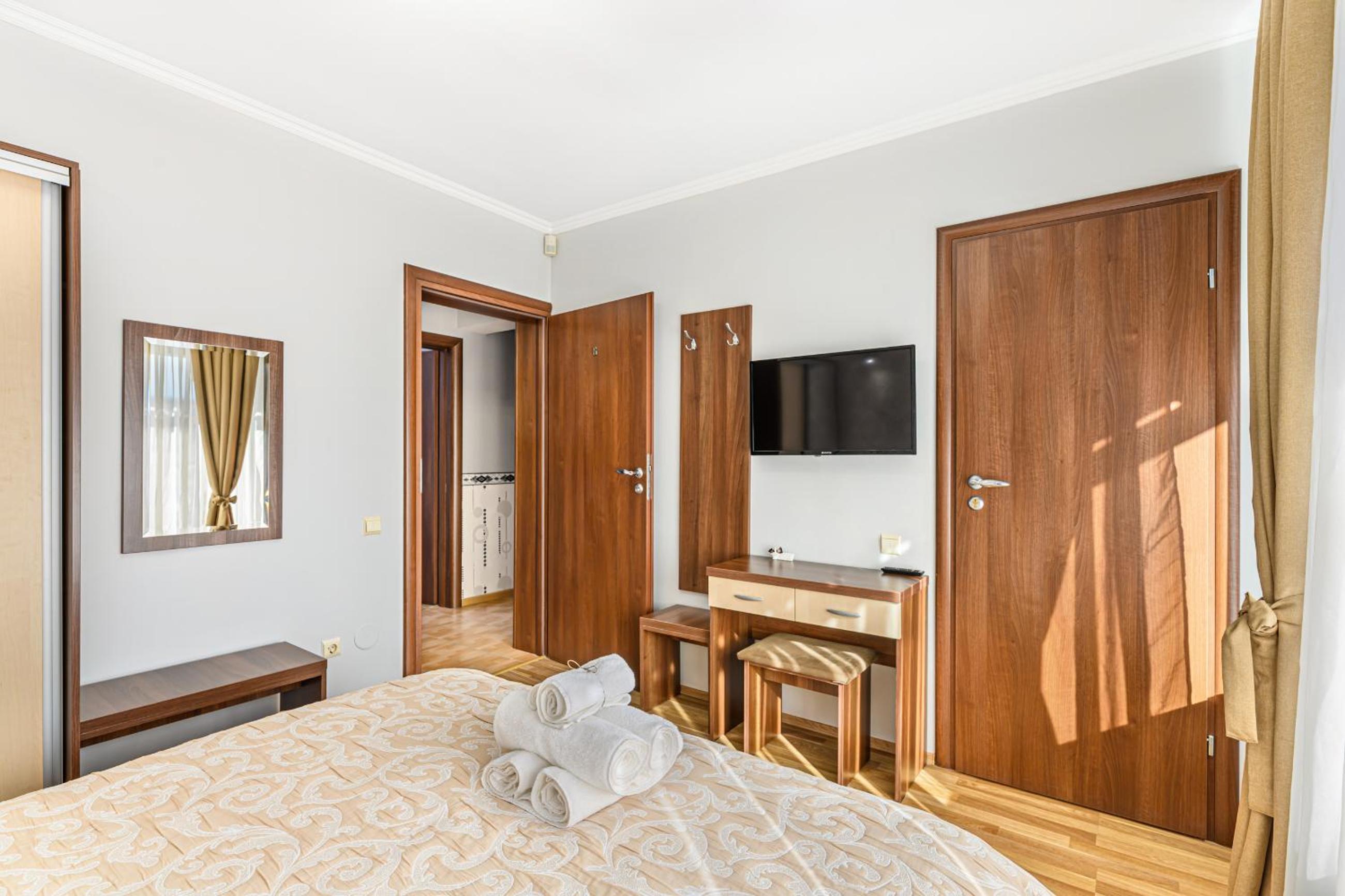 VILA NOMAD