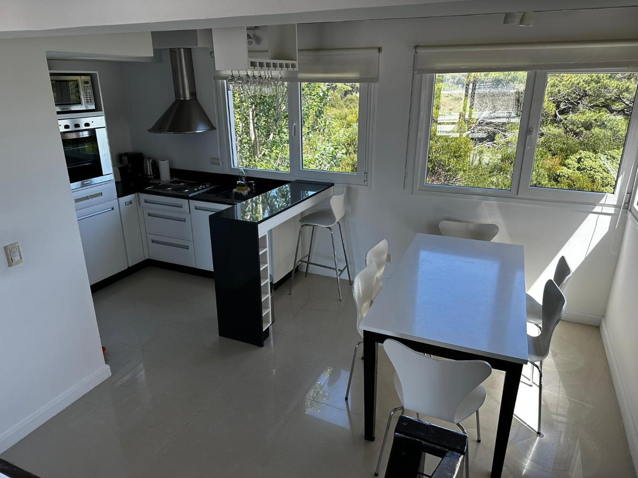 Linda Bay Spa Apartments