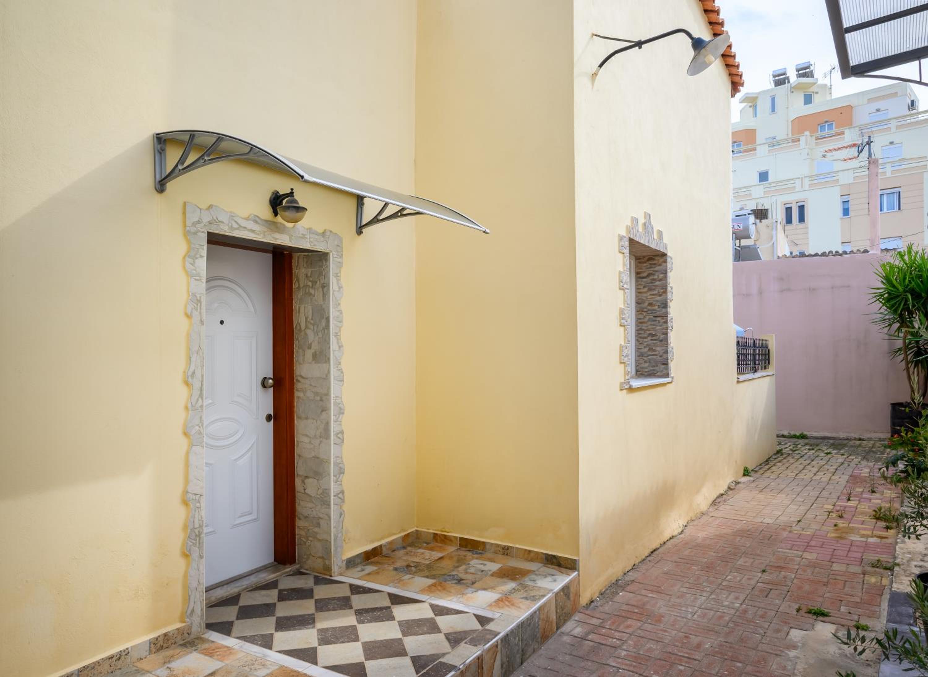 Matzi House view 3