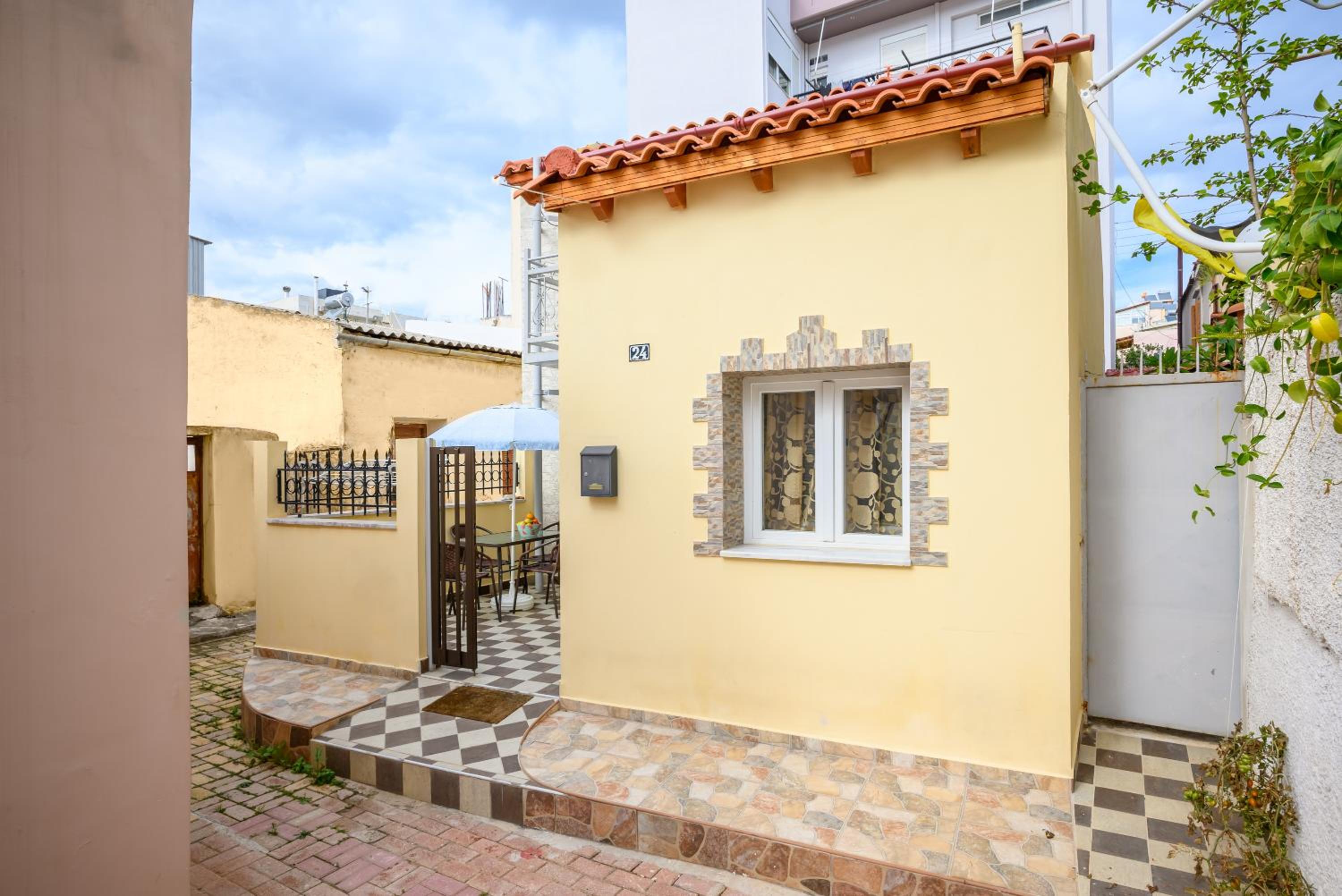 Matzi House view 2