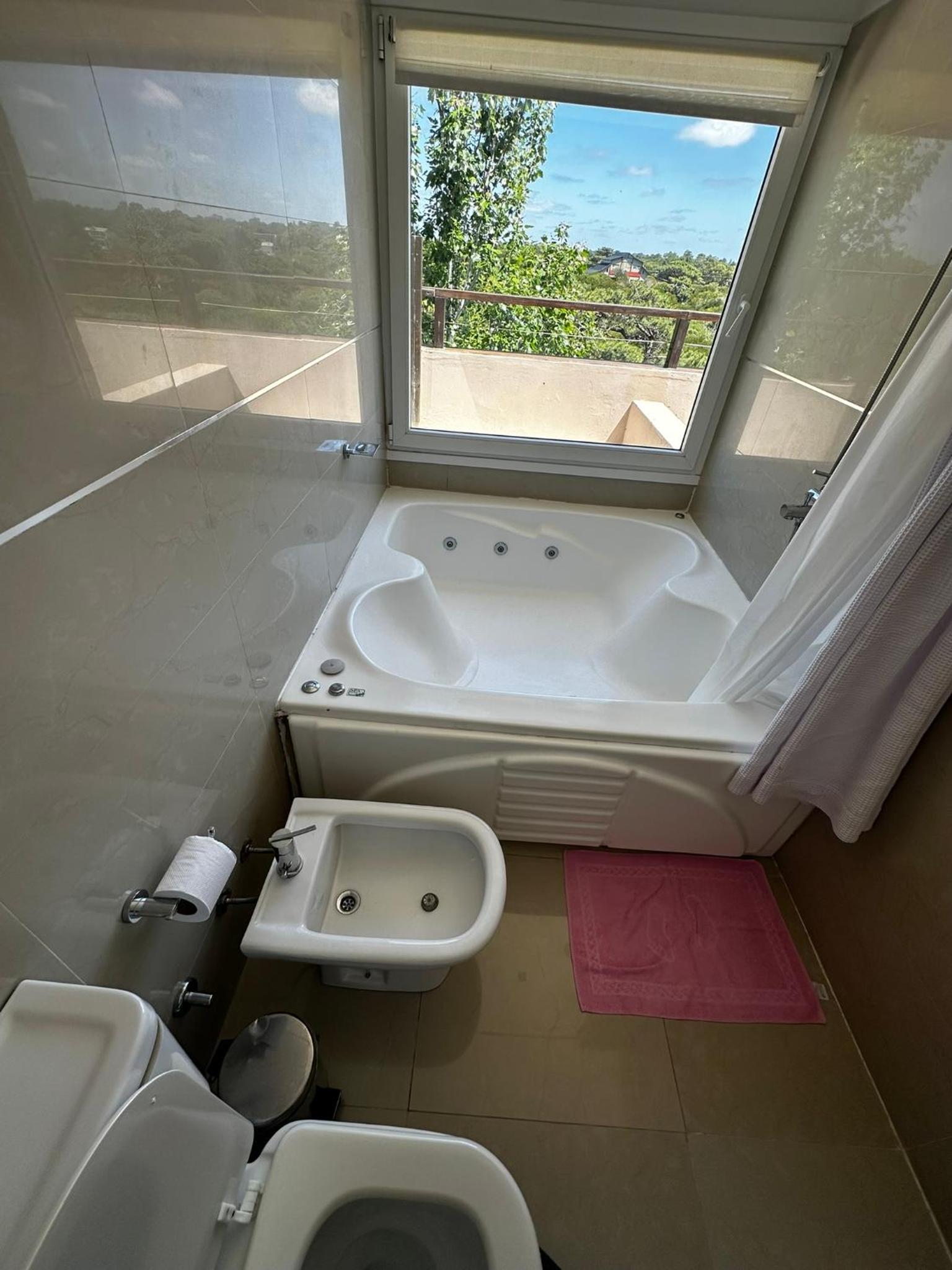 Linda Bay Spa Apartments