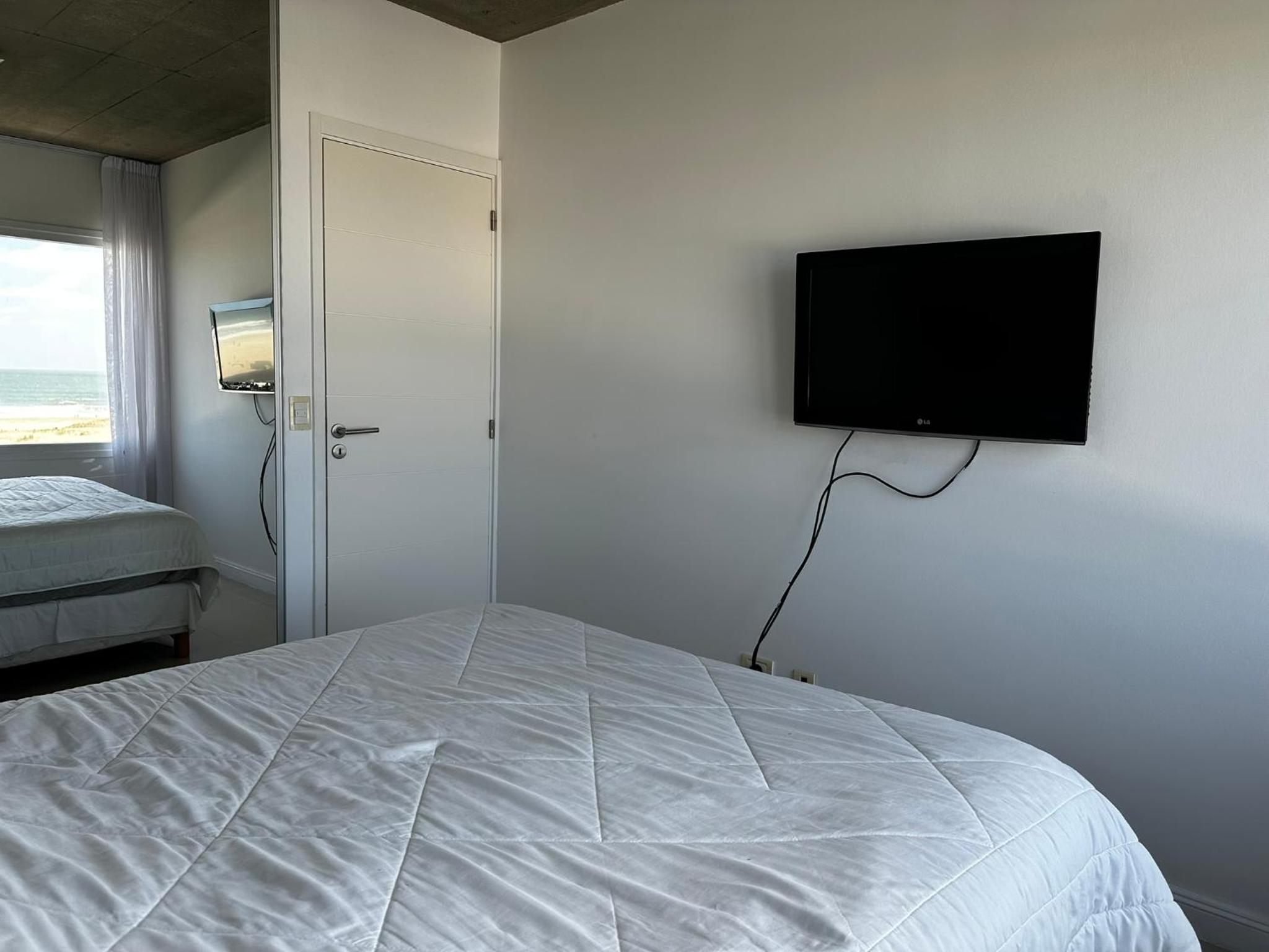 Linda Bay Spa Apartments