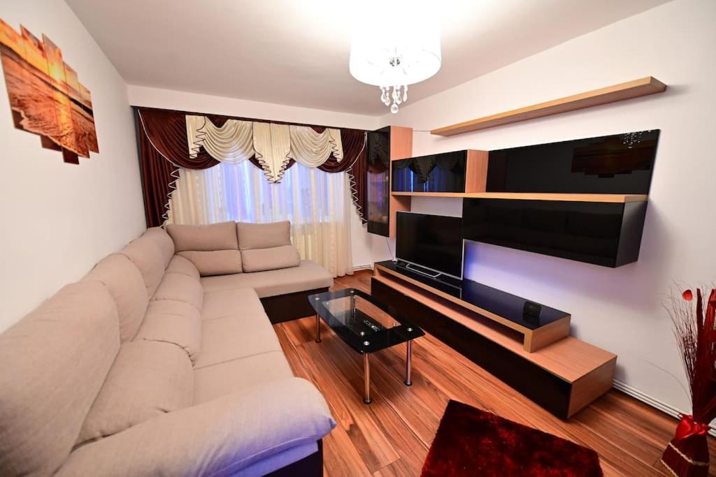 FLH - Victory Apartment Sibiu with AC view 3
