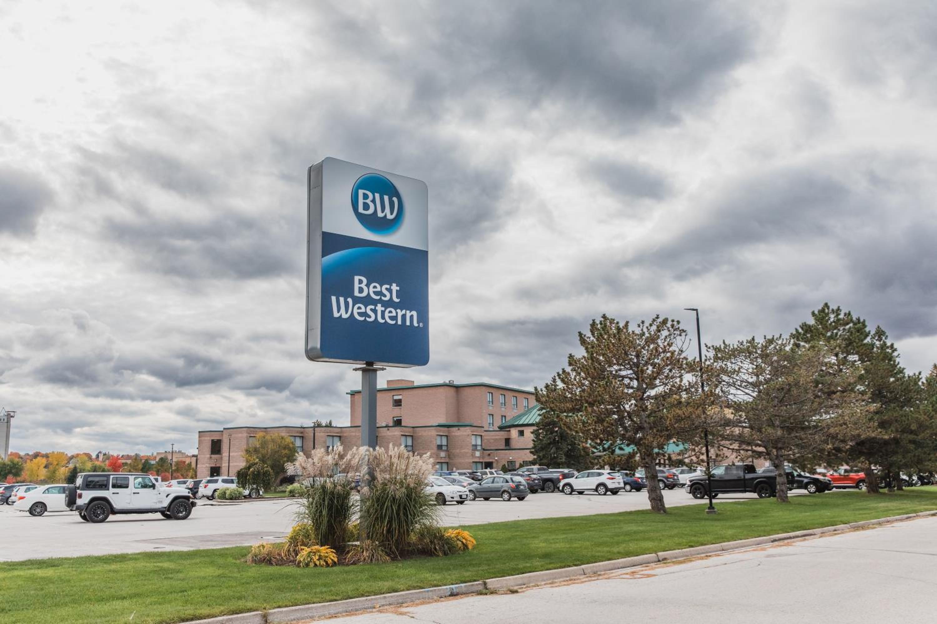 Best Western Inn On The Bay