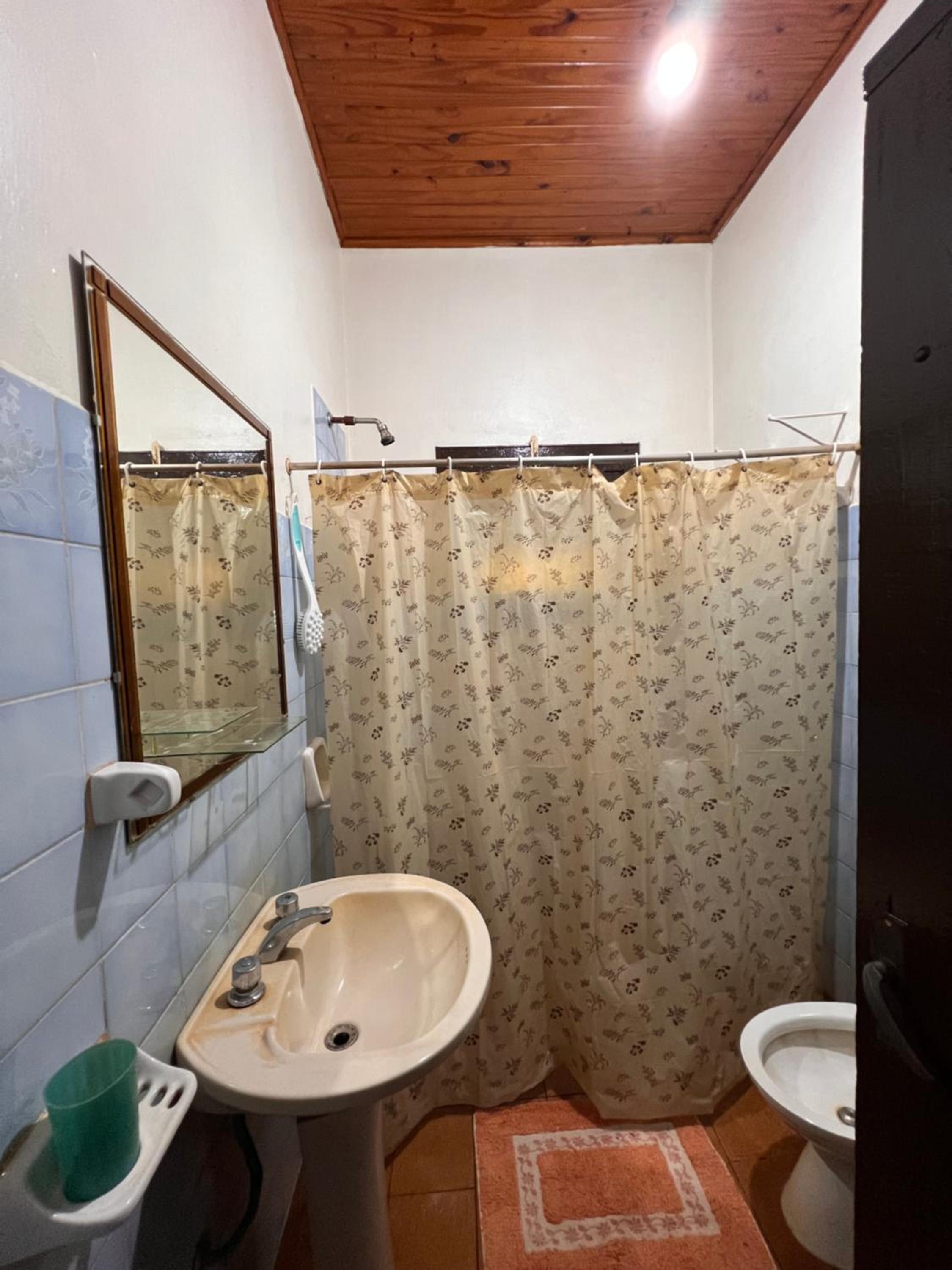 DORBOZY casa