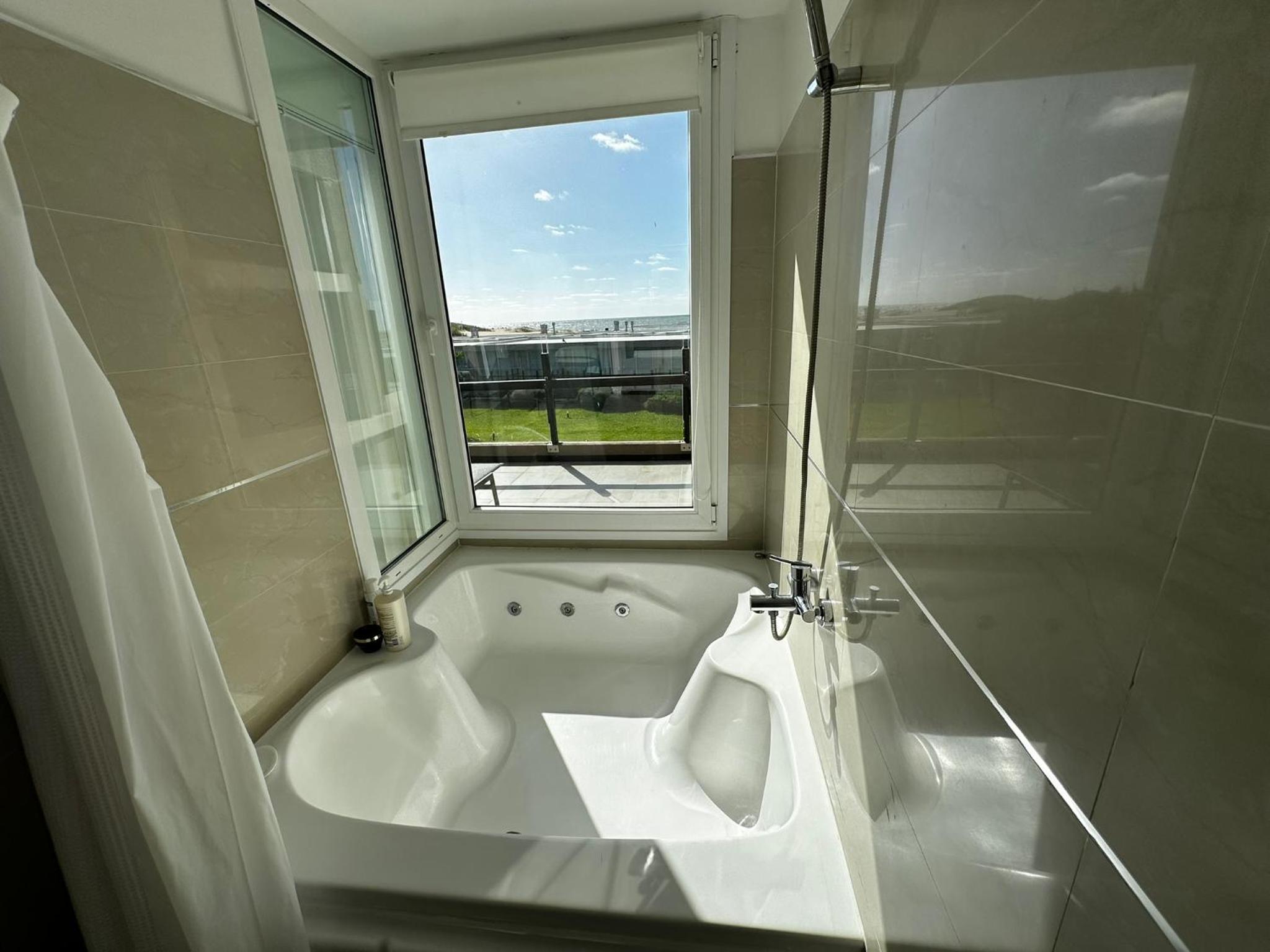 Linda Bay Spa Apartments