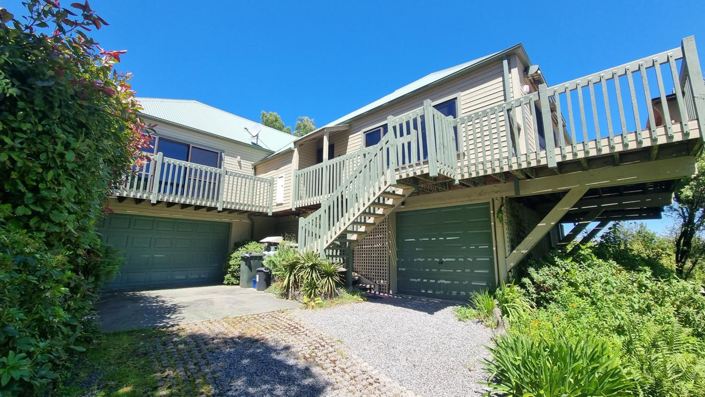17 Alpine Avenue view 2