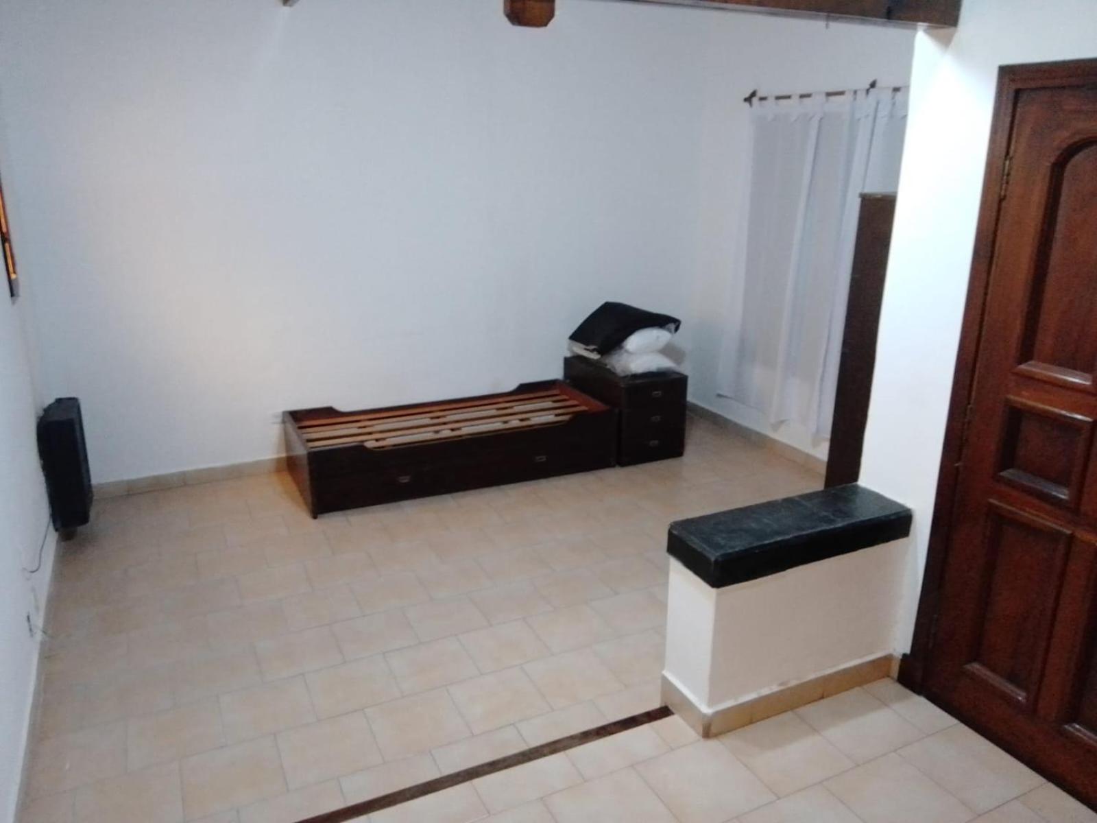 Casa grande en Mar del Plata, cochera, parrilla, parque, TV con wifii. IMPECABLE