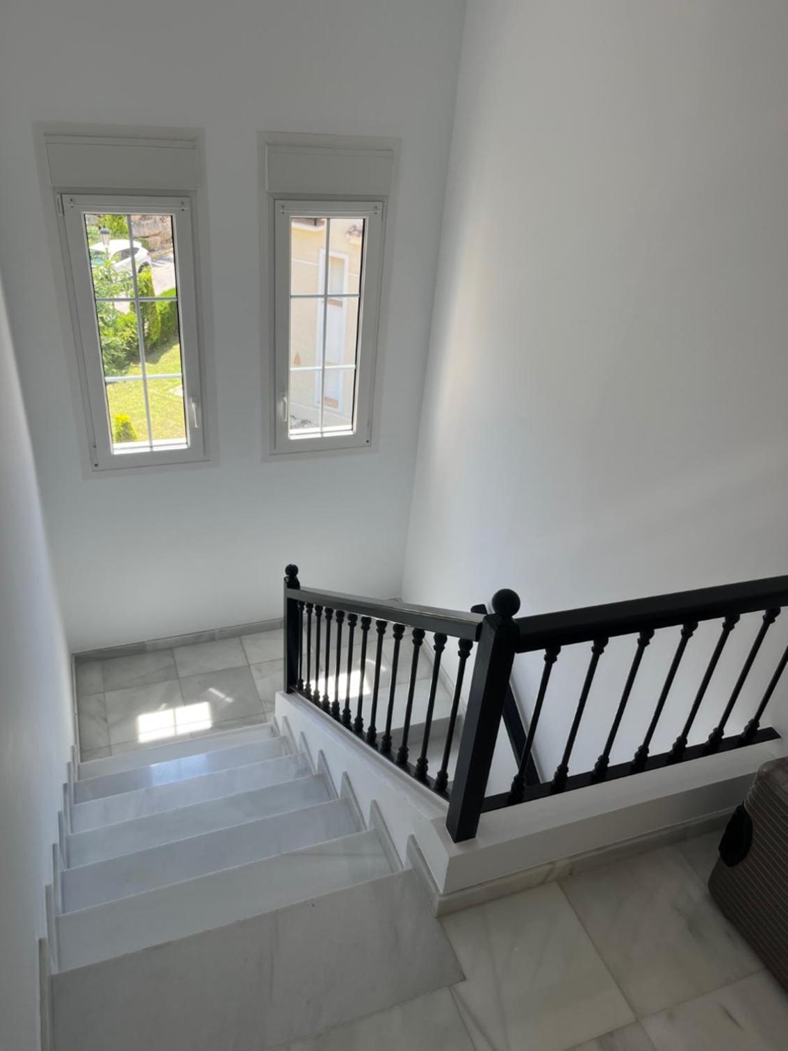 Stunning penthouse with sea view in Altea Hills