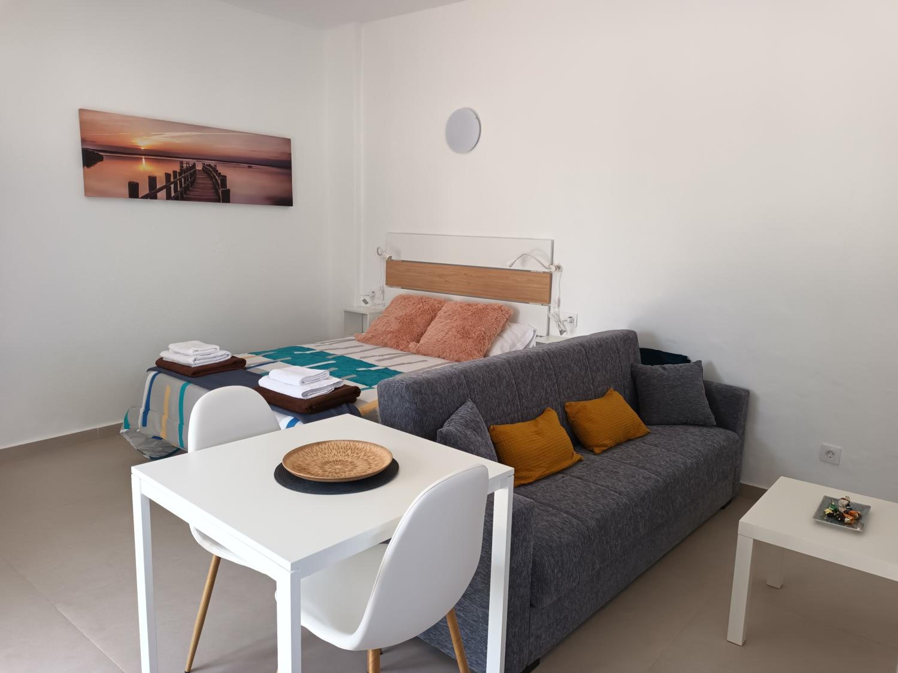 Apartamentos Falcón