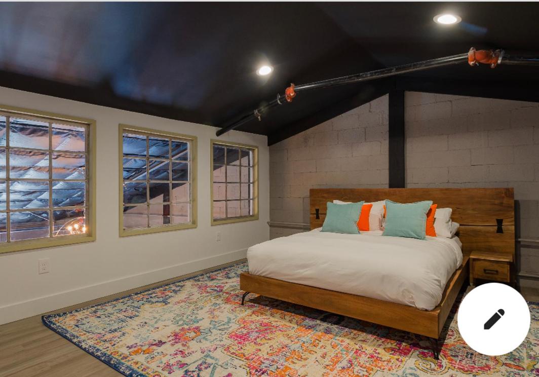 Petaluma Vacations - Petaluma Warehouse Lofts unit E - Property Image 31