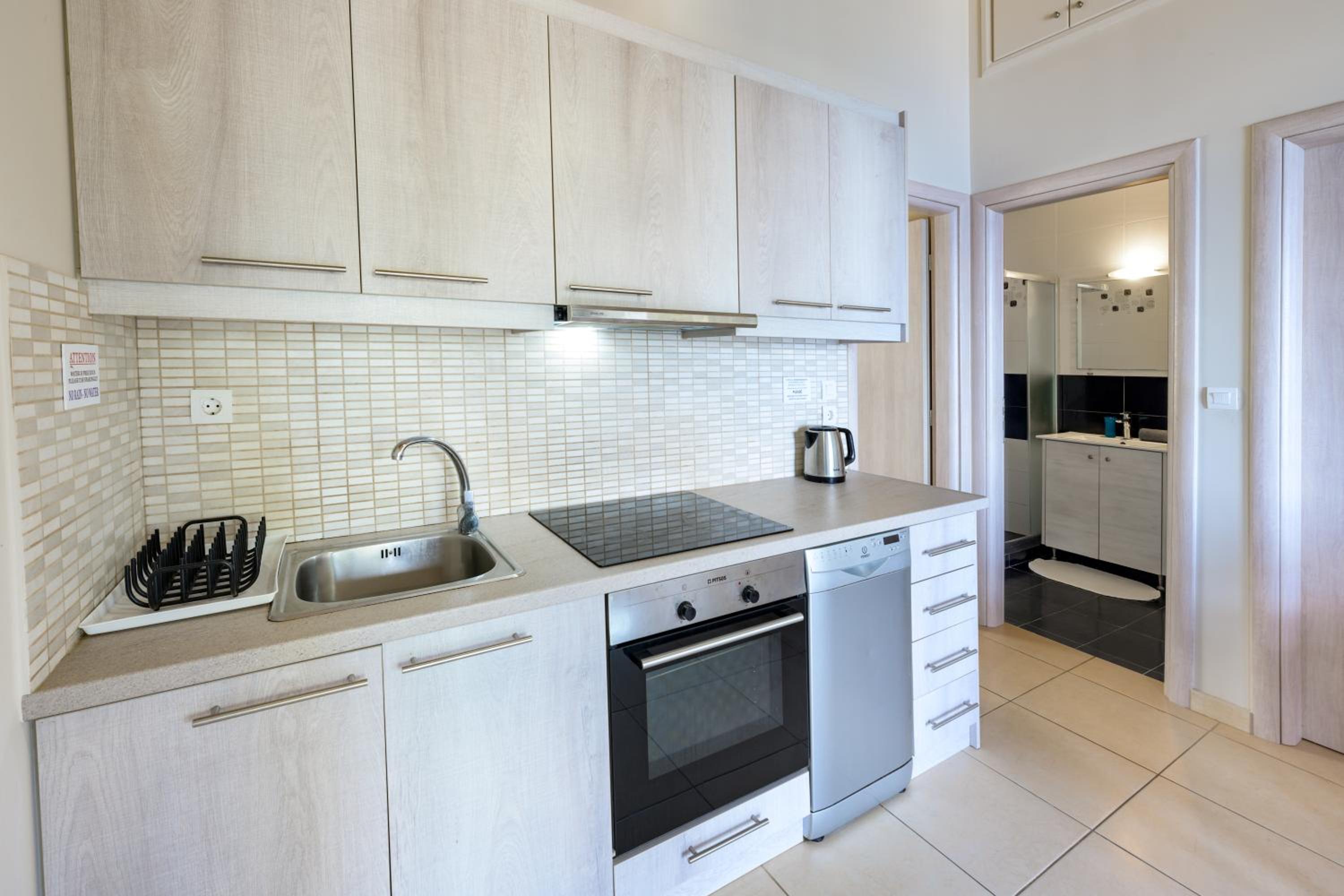 Pangolas Apartments Paxos