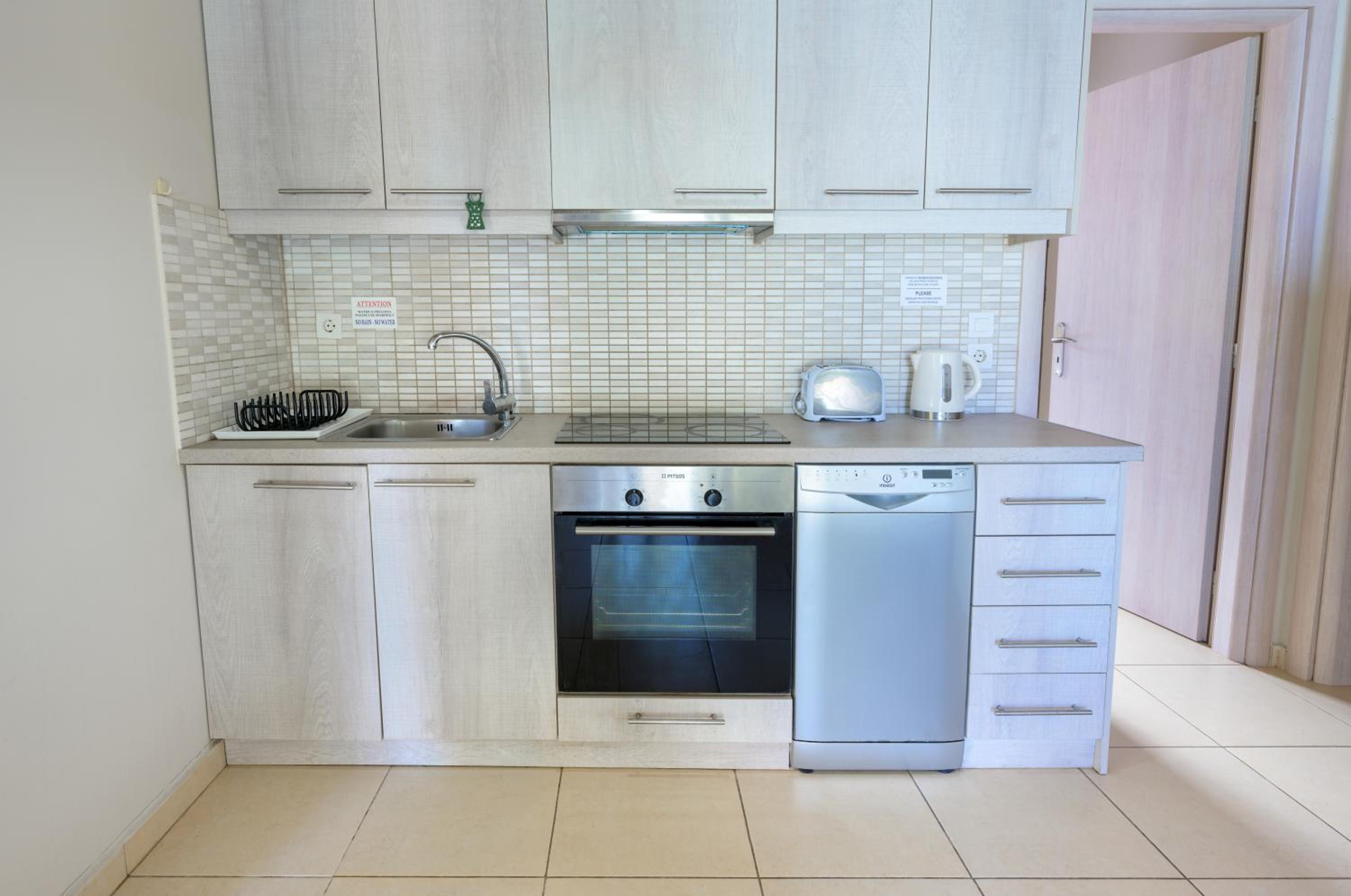 Pangolas Apartments Paxos