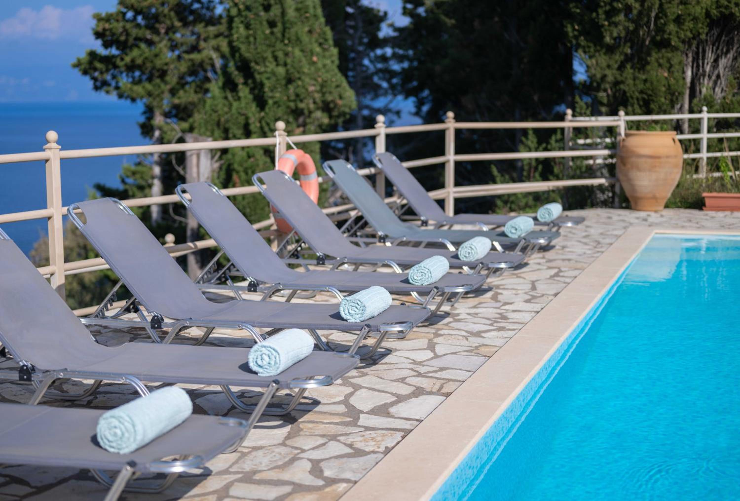 Pangolas Apartments Paxos