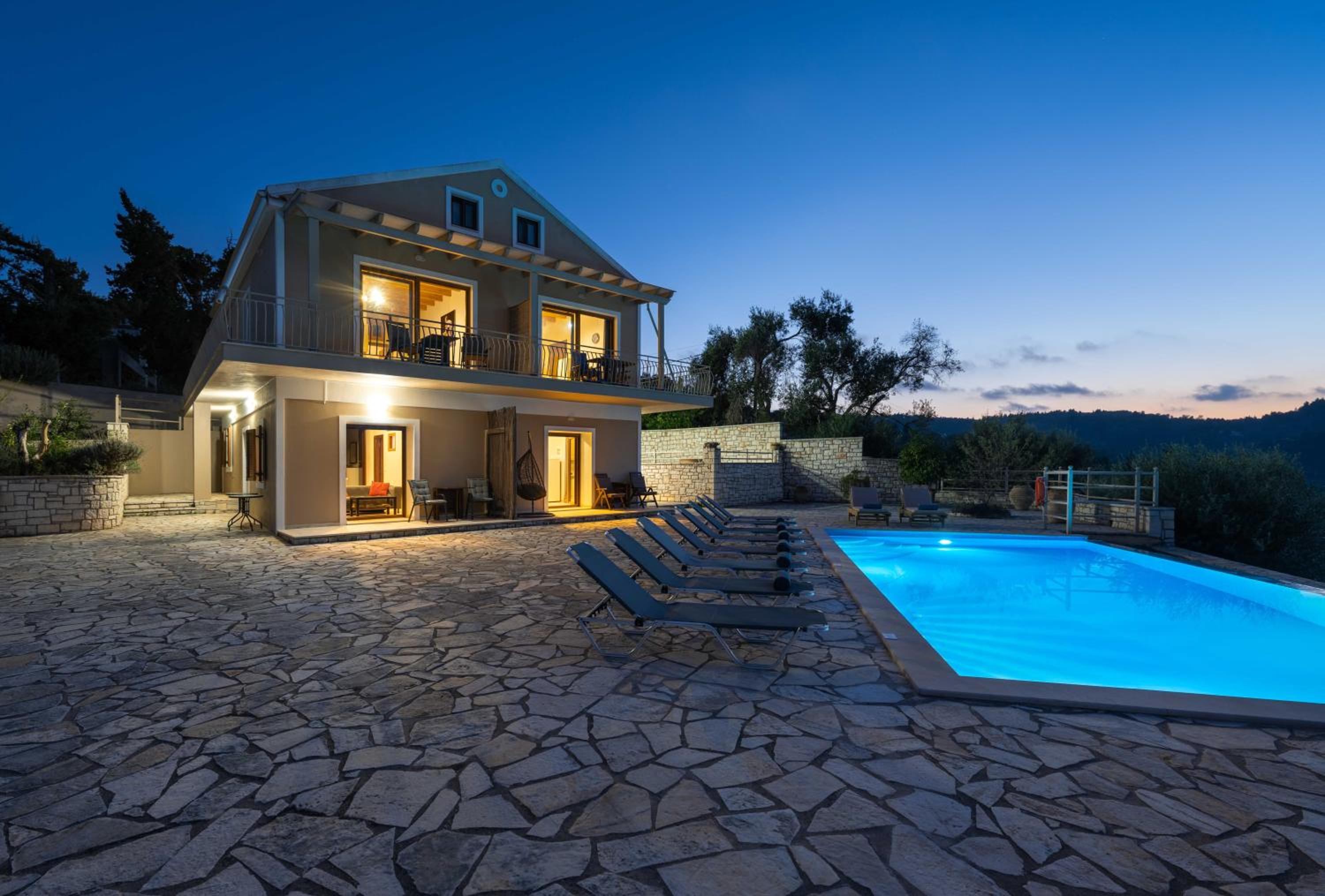 Pangolas Apartments Paxos