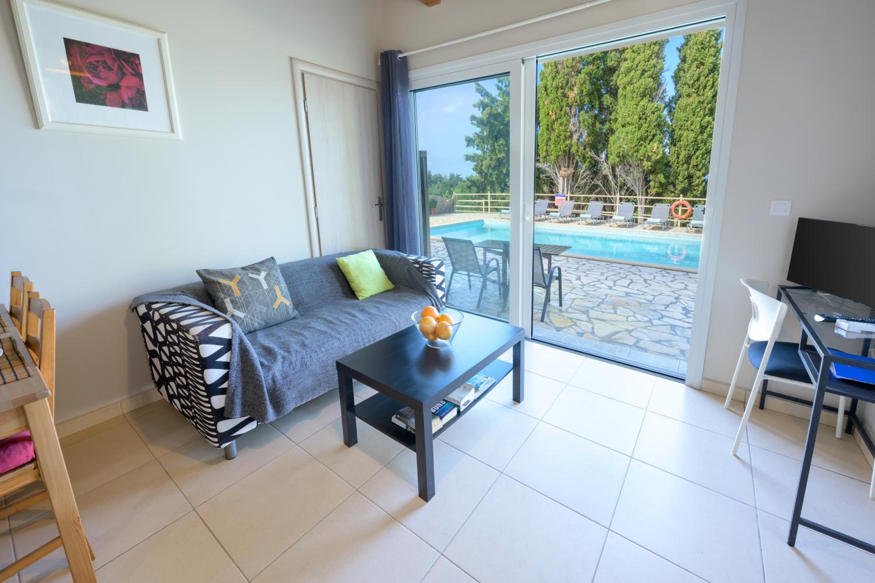 Pangolas Apartments Paxos