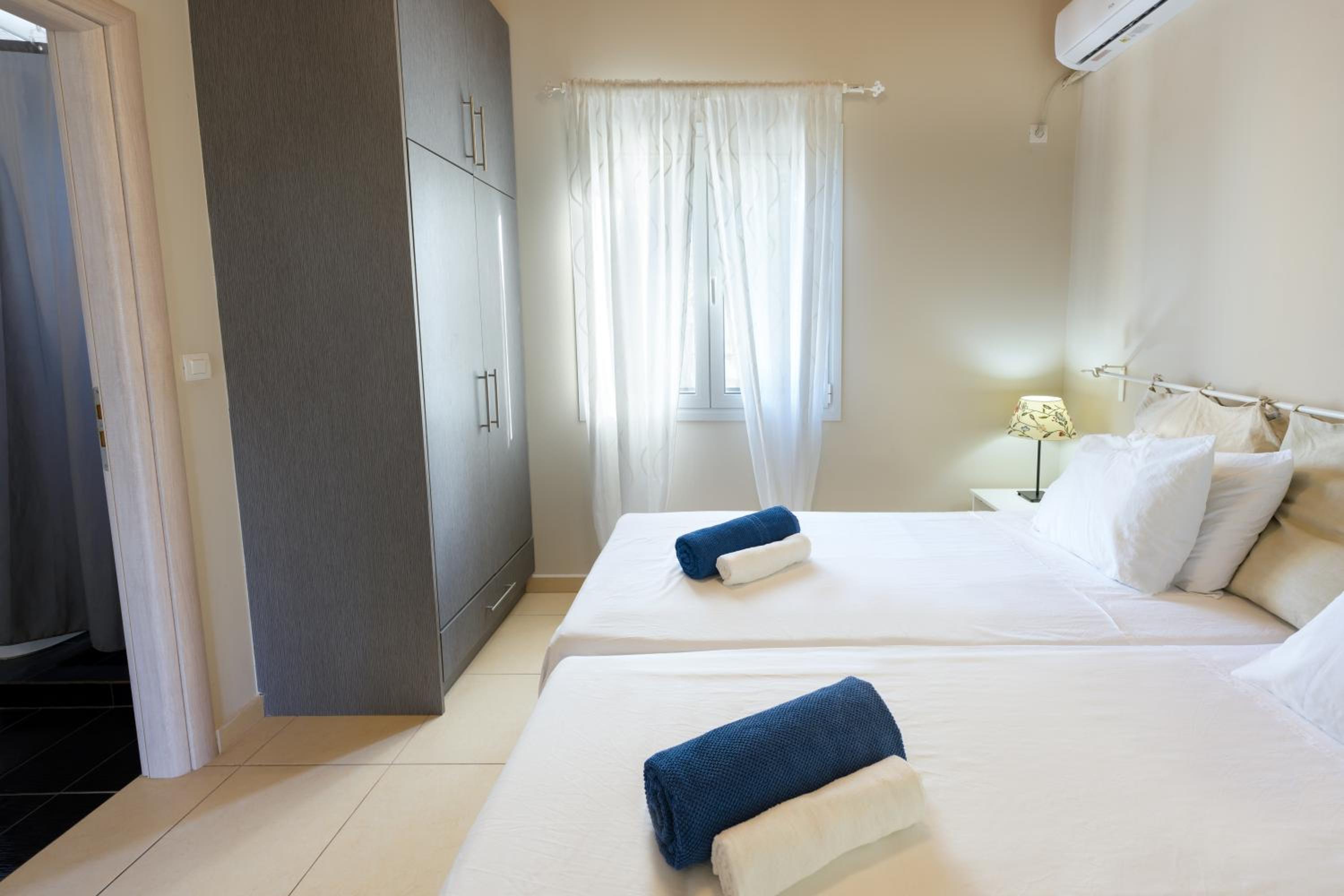 Pangolas Apartments Paxos