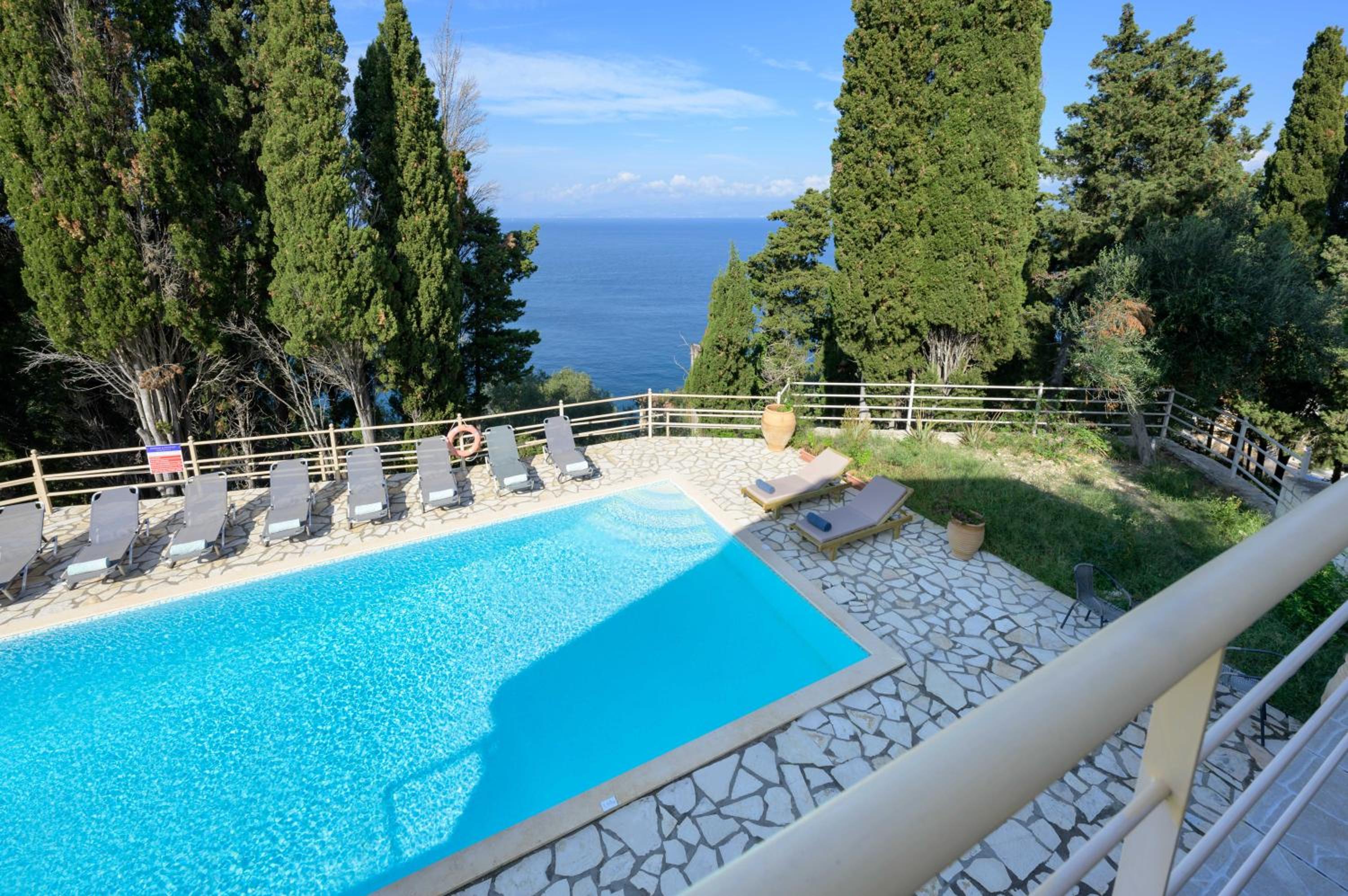 Pangolas Apartments Paxos