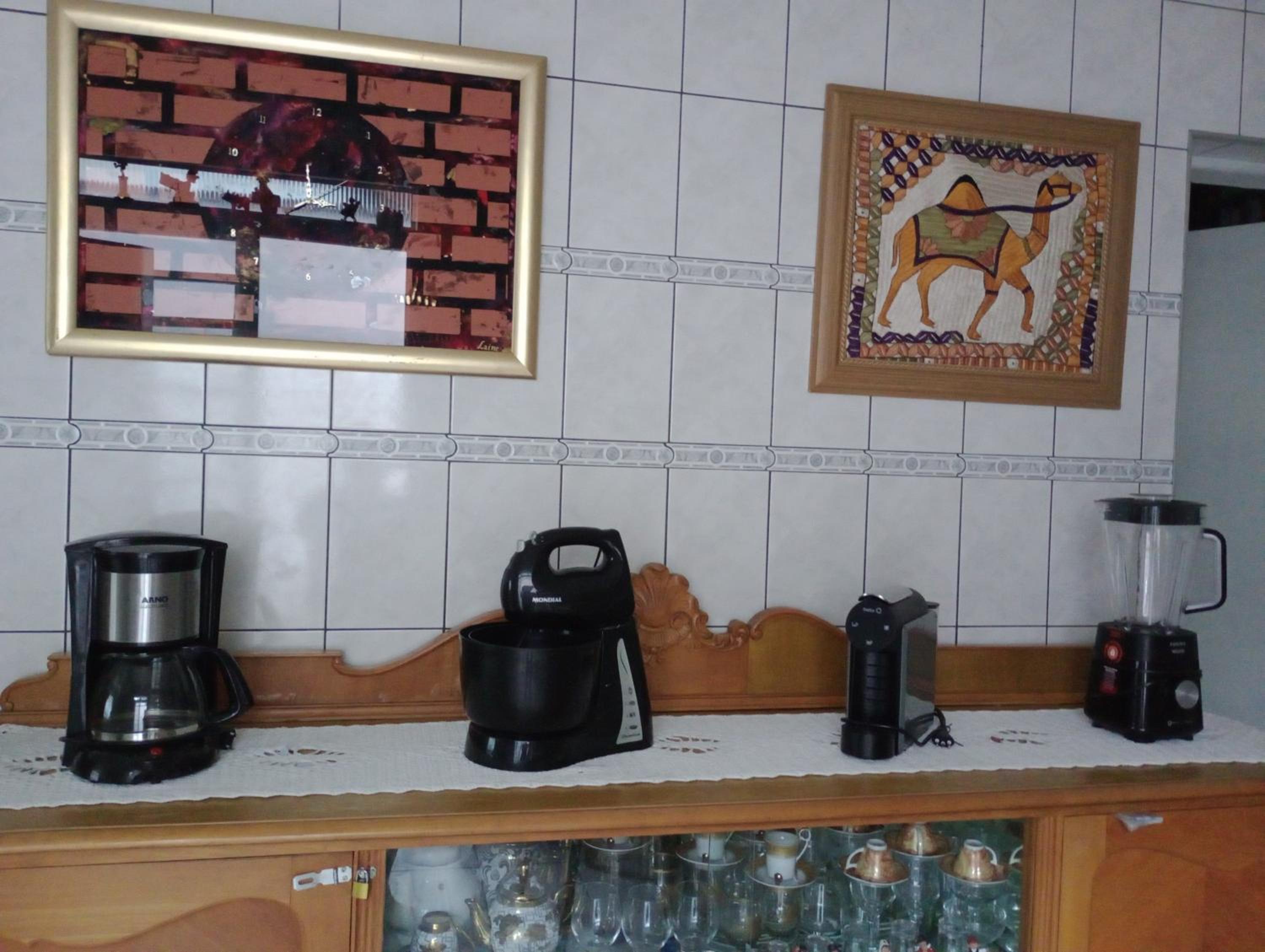 CASA com ACOMODAÇÃO para 6 PESSOAS