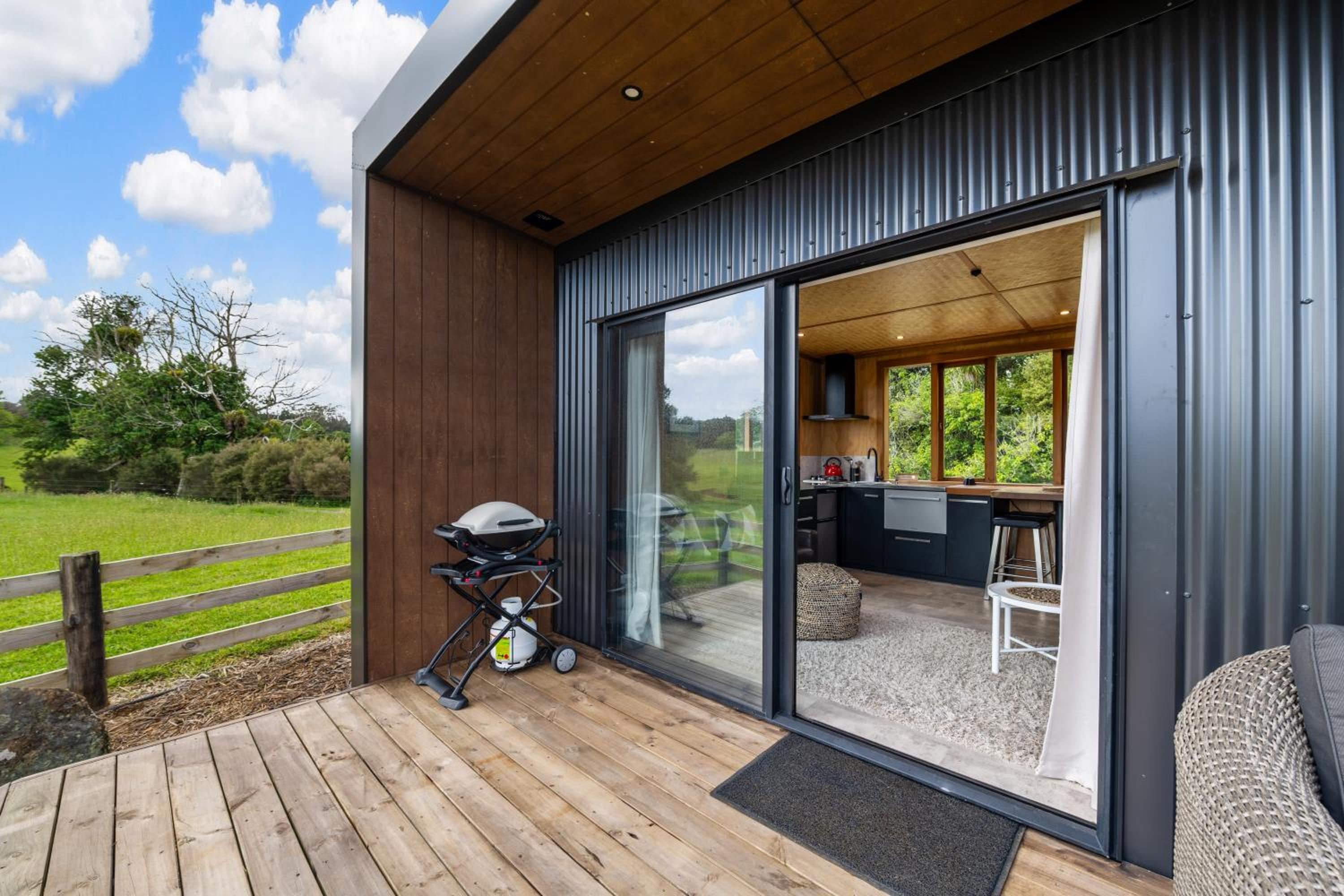 Kūkū Kabin - Waimate North Eco Holiday Cabin view 5