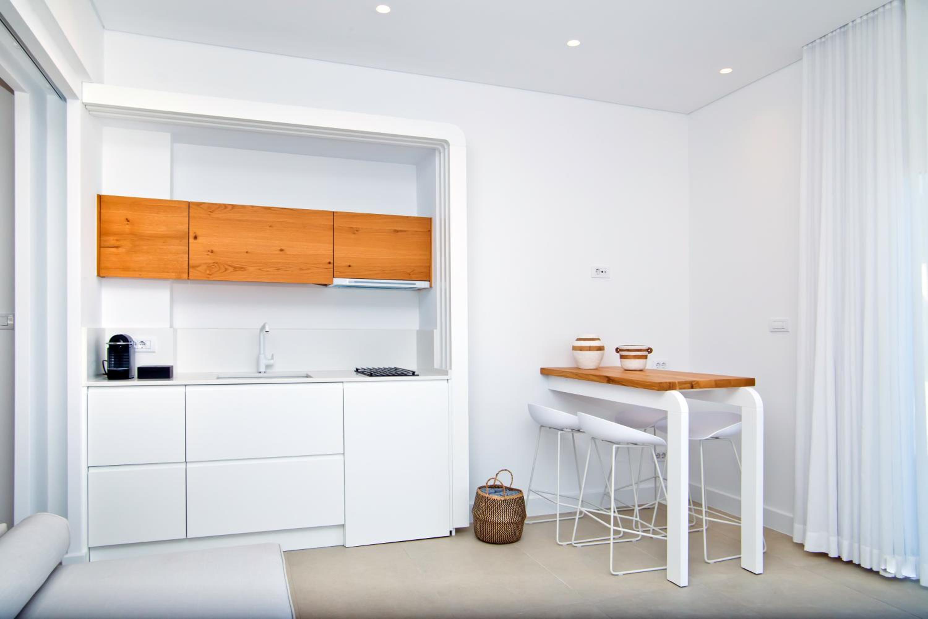 Almyra Seaside Luxury Suites