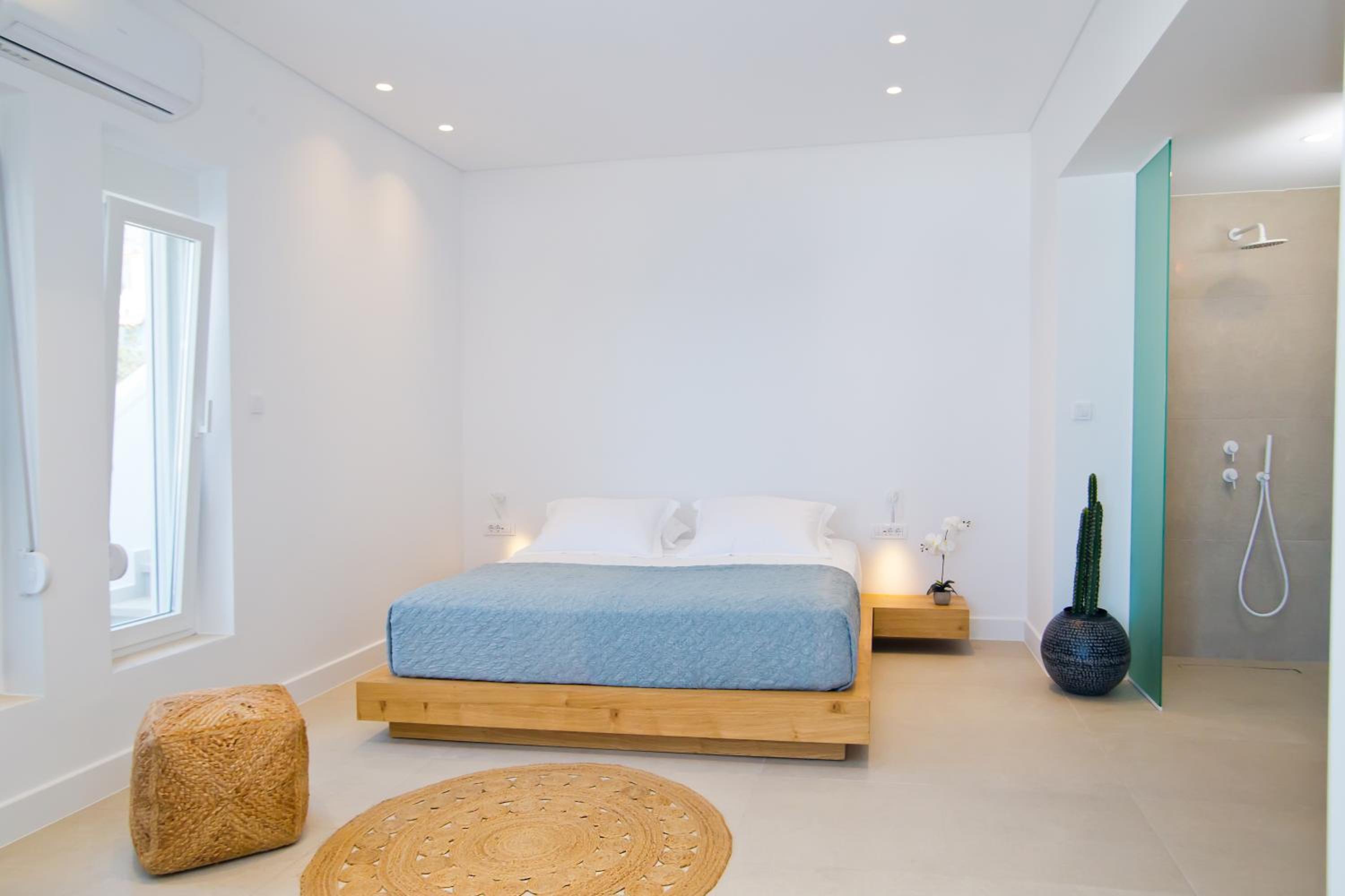 Almyra Seaside Luxury Suites