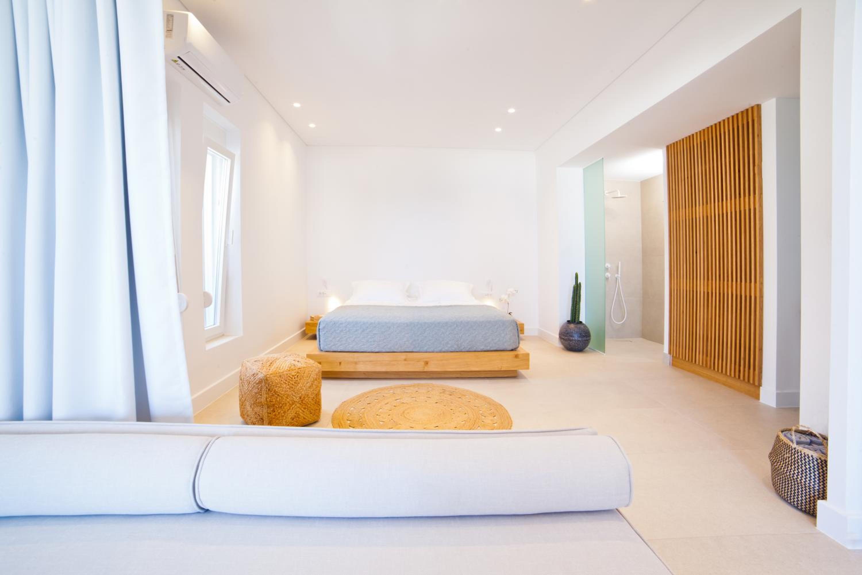 Almyra Seaside Luxury Suites