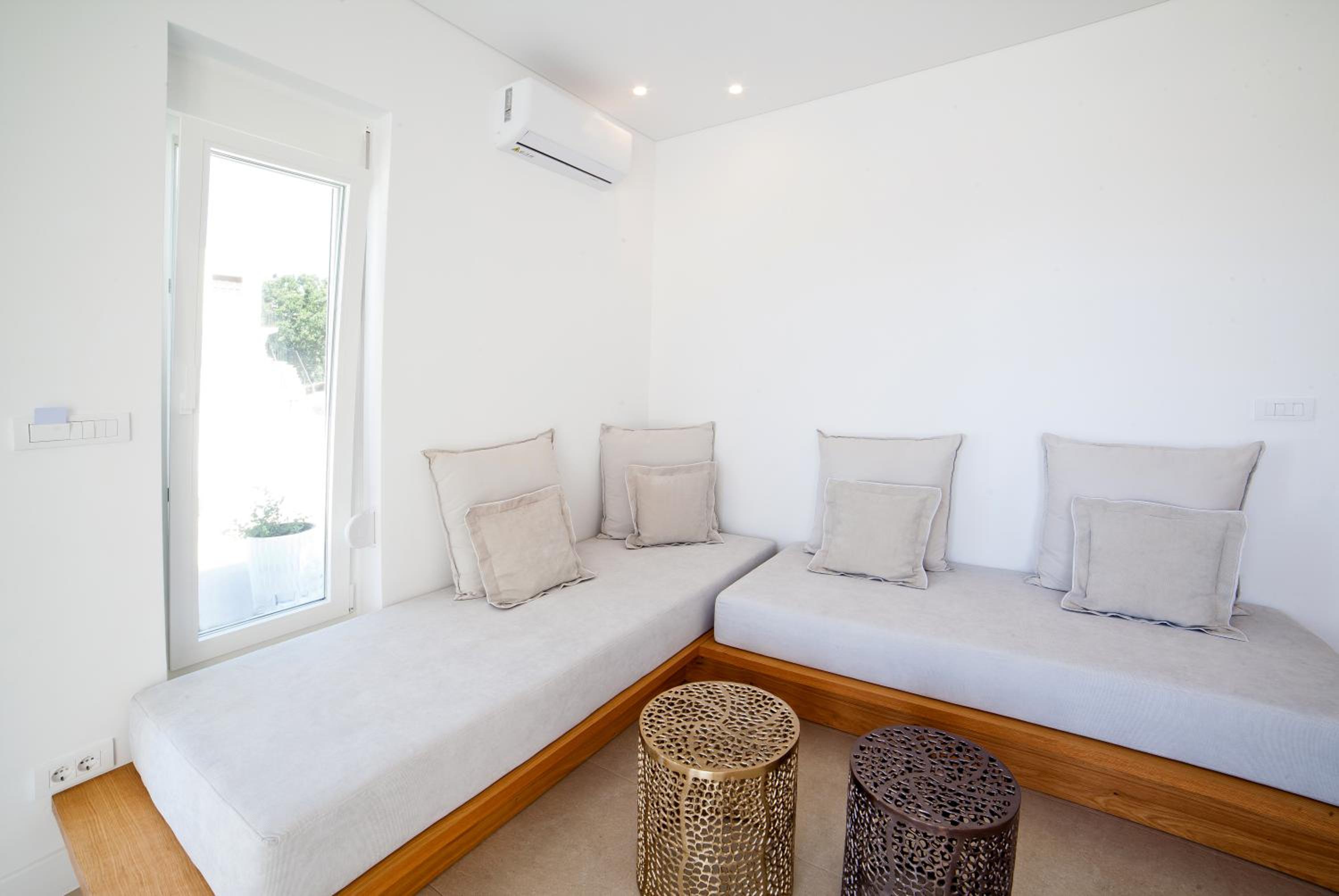 Almyra Seaside Luxury Suites
