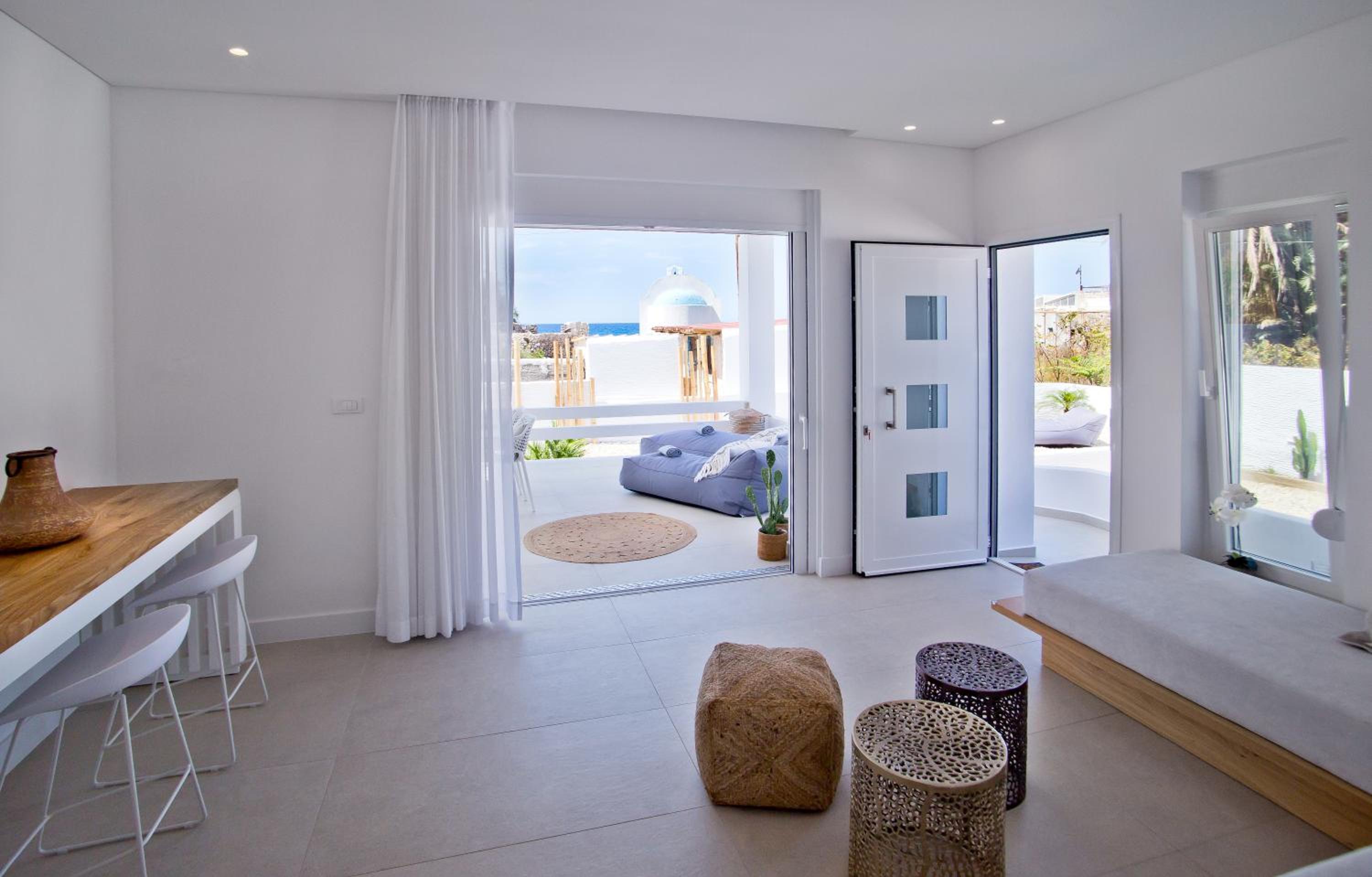 Almyra Seaside Luxury Suites