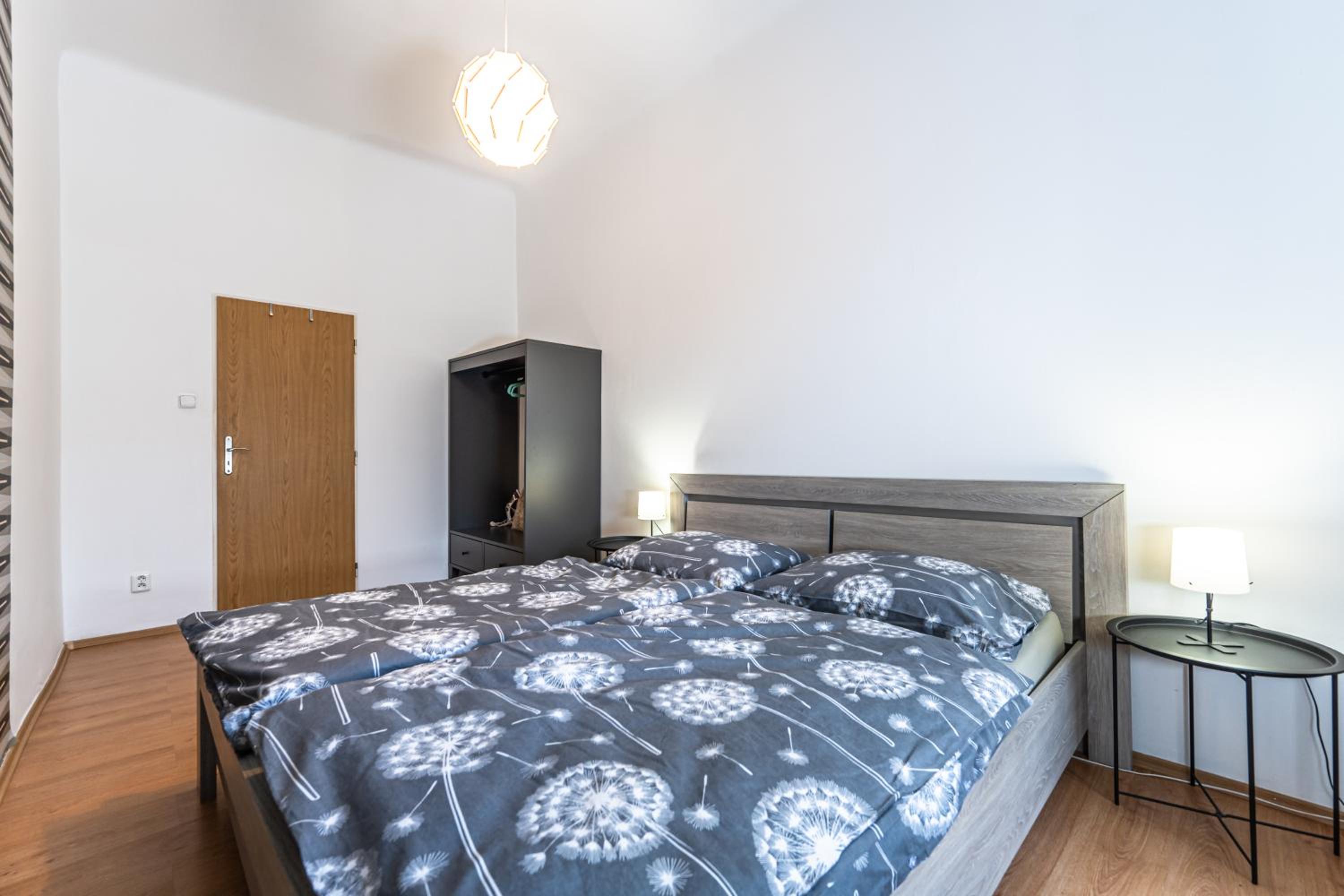 Wenceslas Square 2 Bedroom Apartment