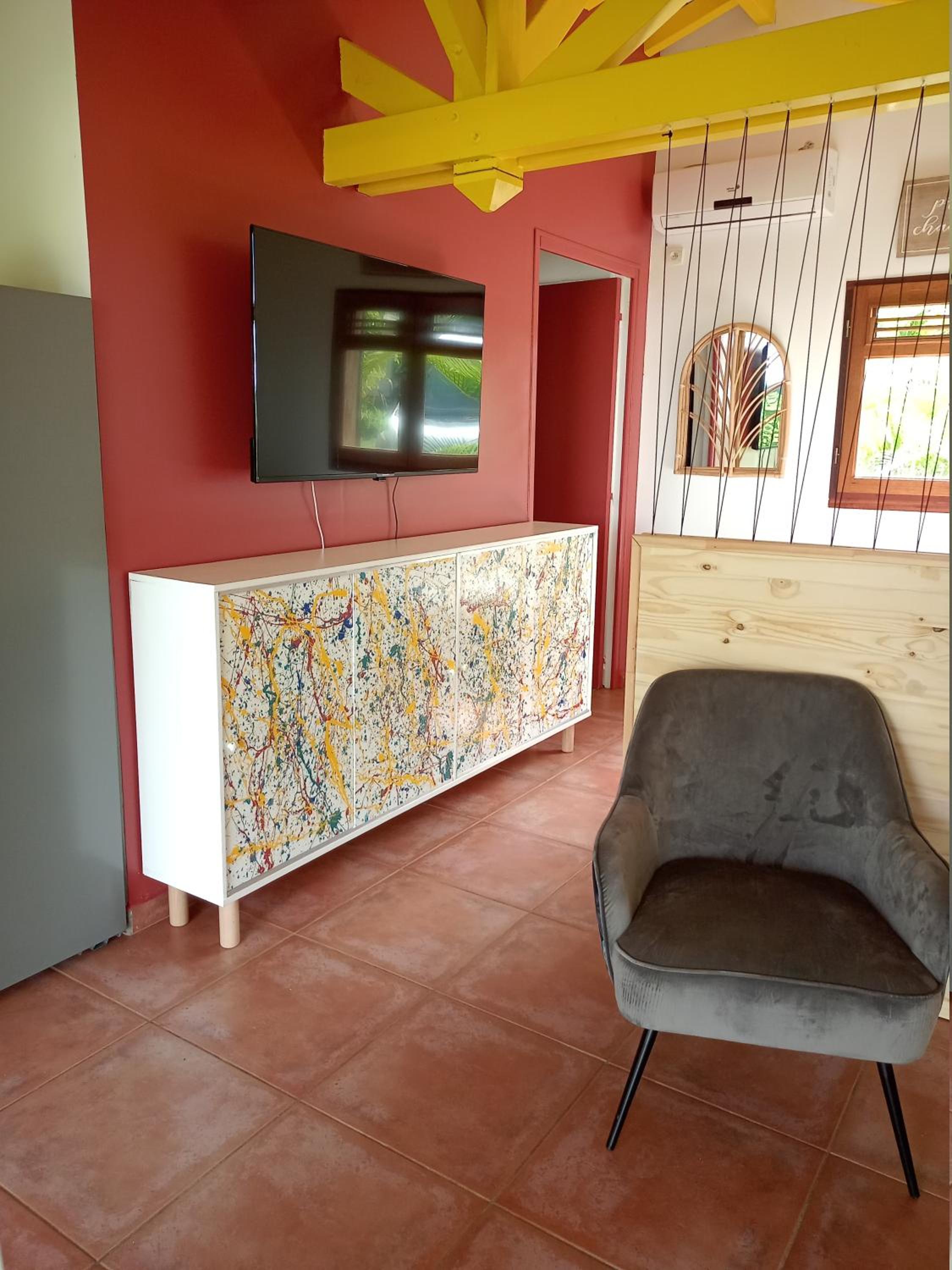 Photo 6